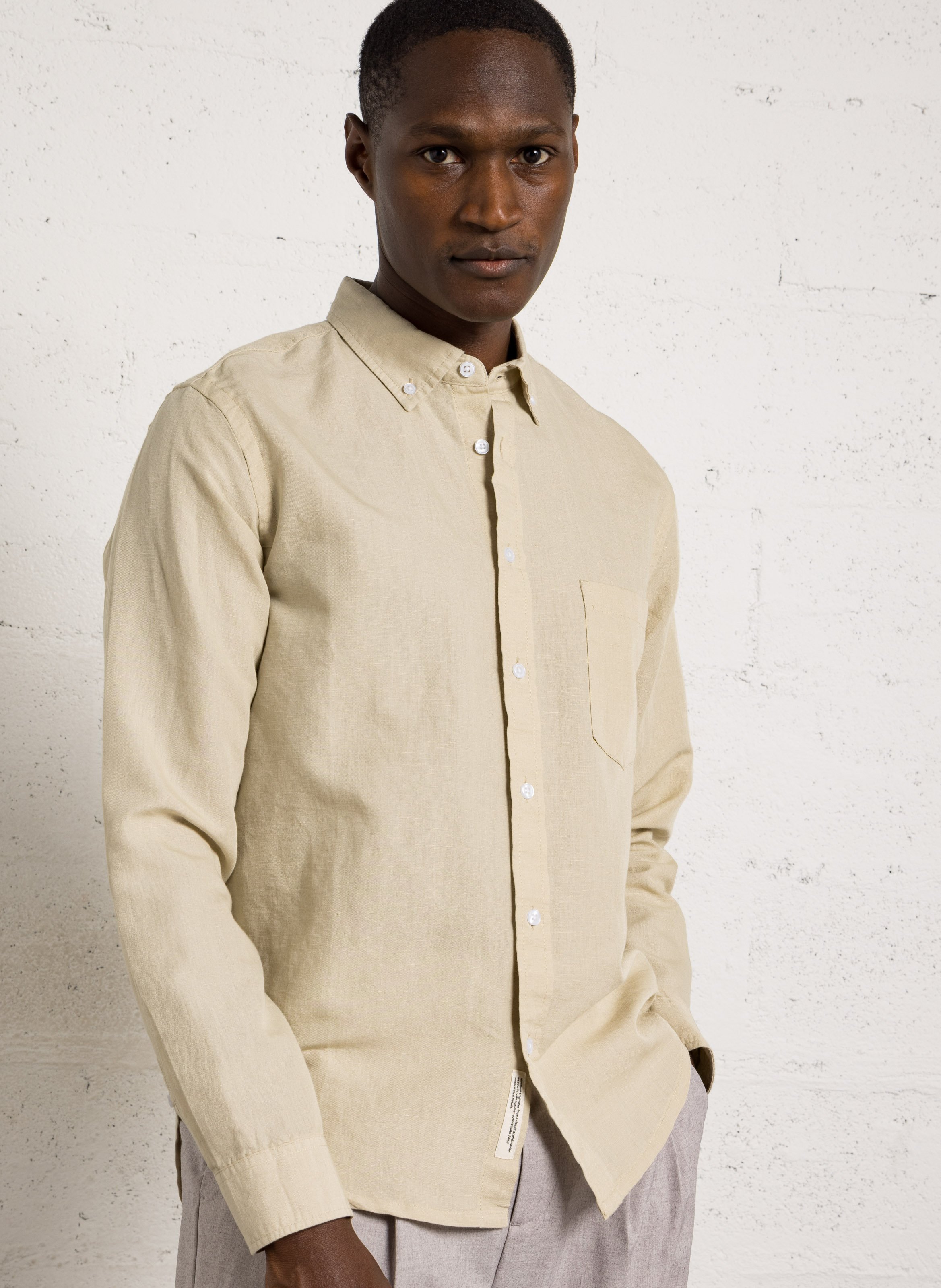 Chemise col classique en lin mélangé MINIMUM Beige