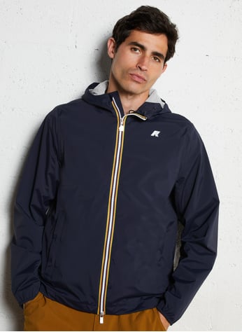 Veste imperméable à capuche Lafuma Vintage Années 90 Coupe vent Coupe pluie Homme Veste rouge Taille XL Pliage Sac banane - France Veste imperméable à capuche Lafuma Vintage Années 90 Coupe vent Coupe pluie Homme Veste rouge Taille XL Pliage Sac banane - France