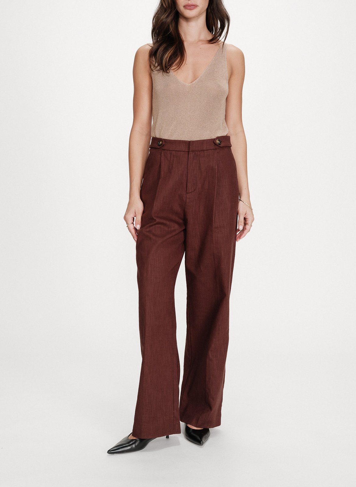 Sleeveless V-neck top GRACE ET MILA Golden