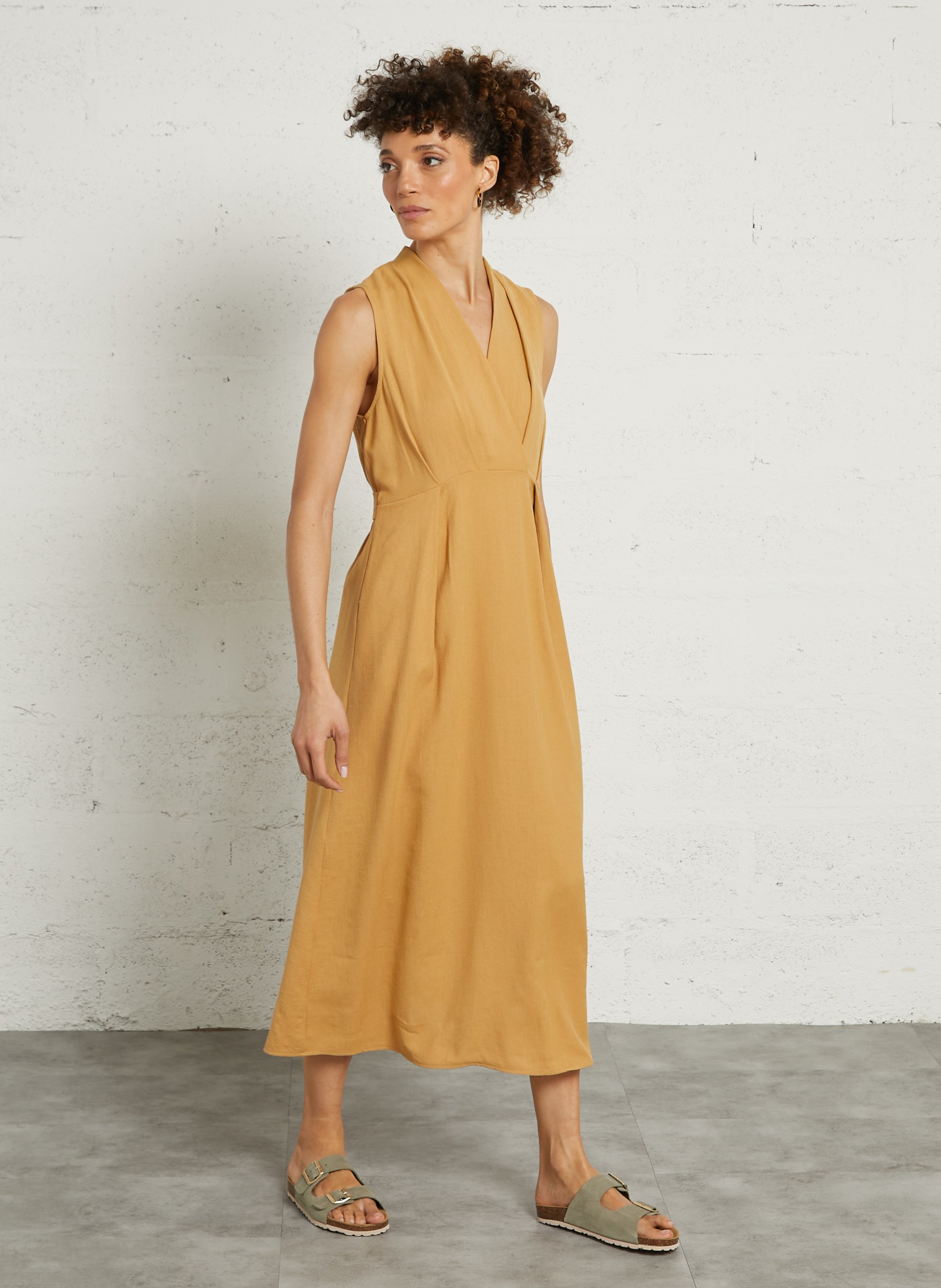 Midi-jurk met ceintuur en effen kraag SEE U SOON Geel