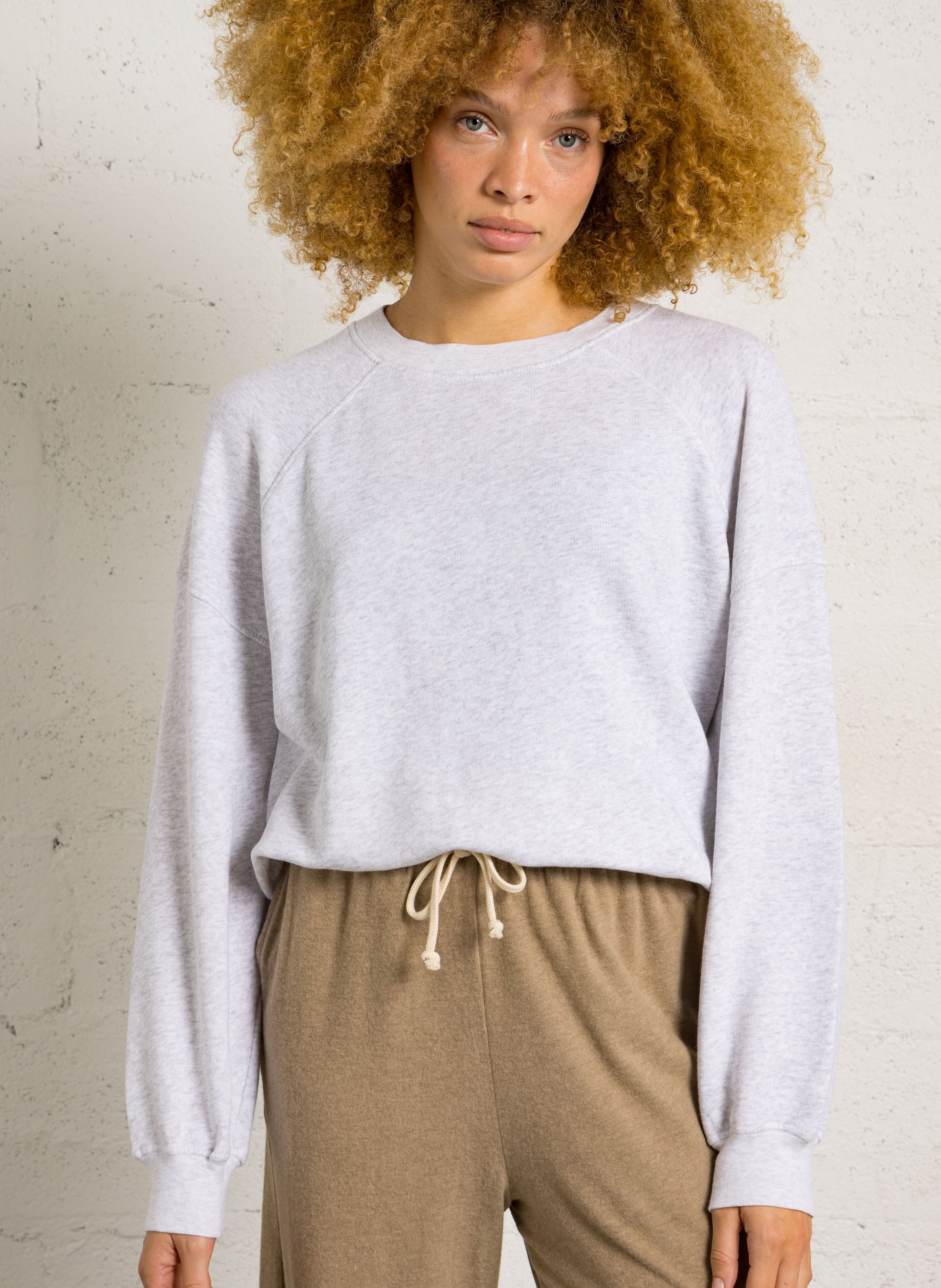 Sweat oversize col rond en coton mélangé AMERICAN VINTAGE Gris