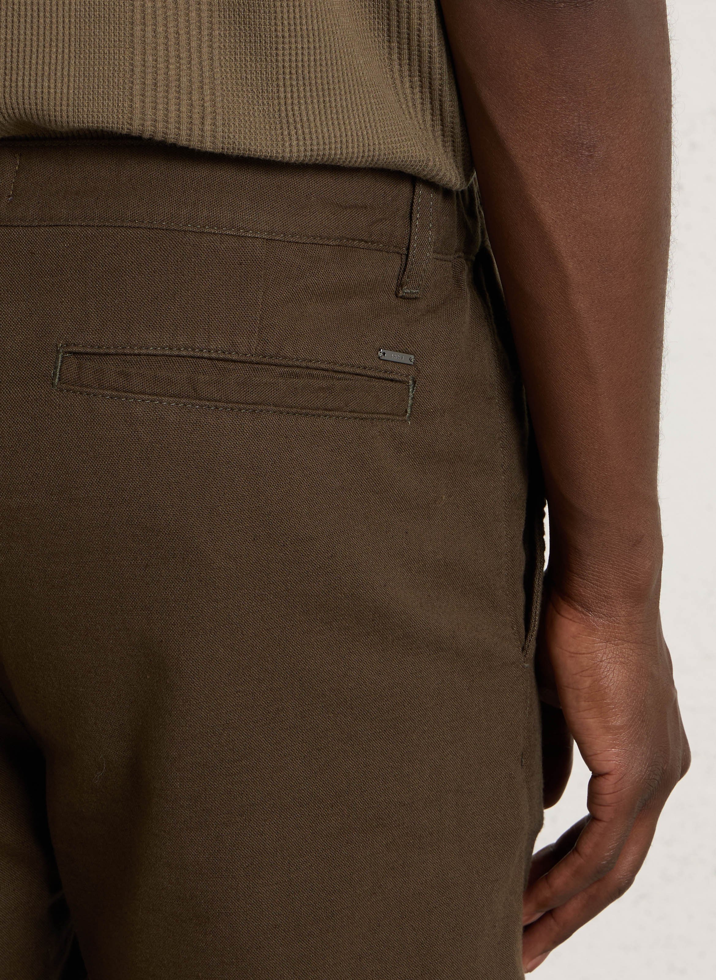 Gerade geschnittene Chinohose aus Baumwolle und Leinen IKKS Khaki