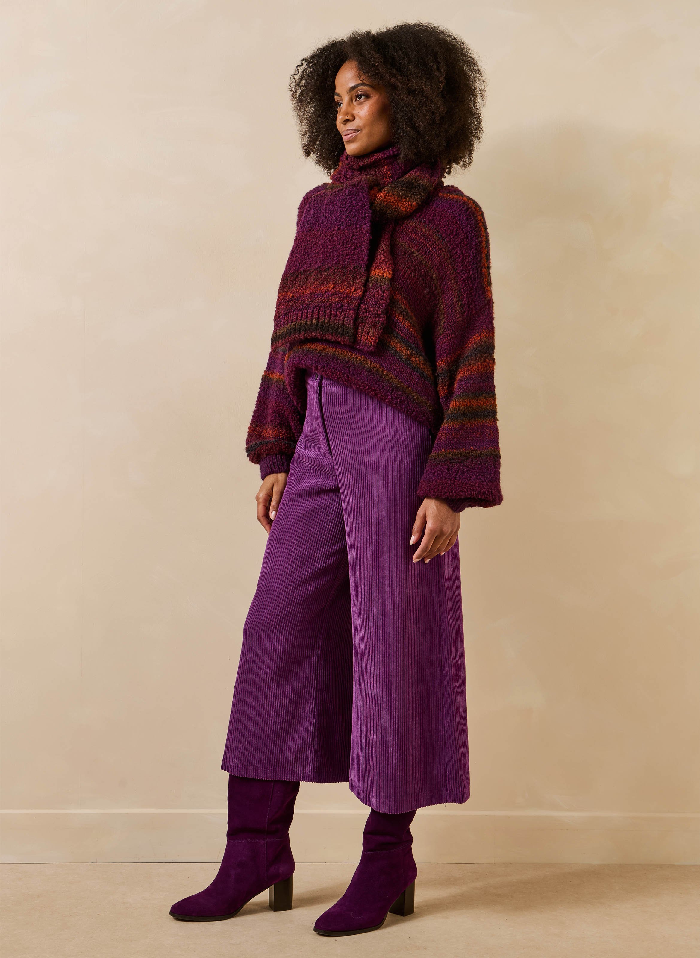 Cropped Hose aus Cord LA FEE MARABOUTEE Violett