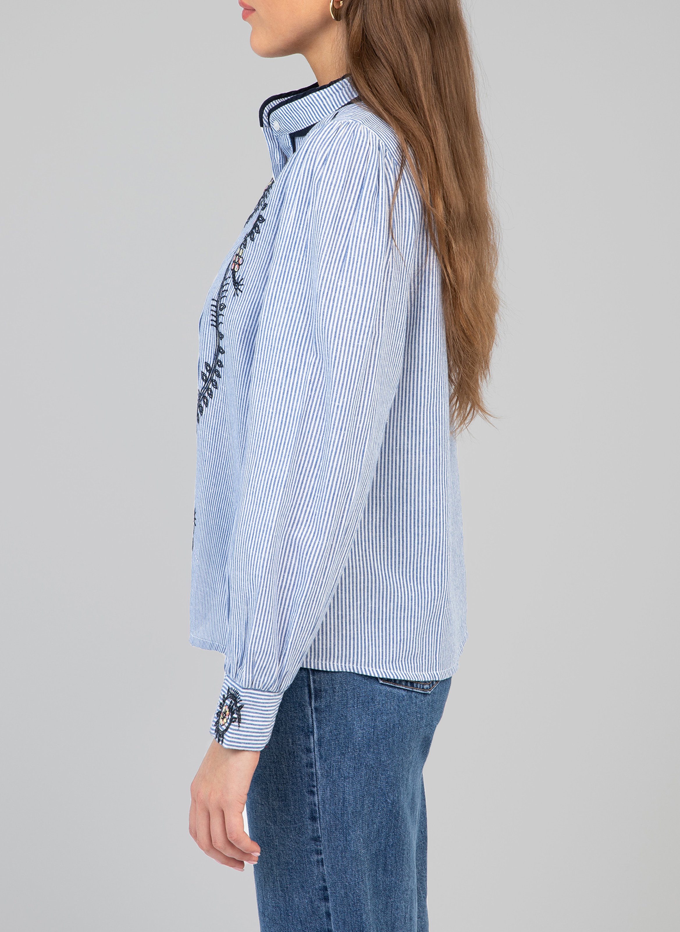 Round neck striped shirt with embroidery AN'GE Blue