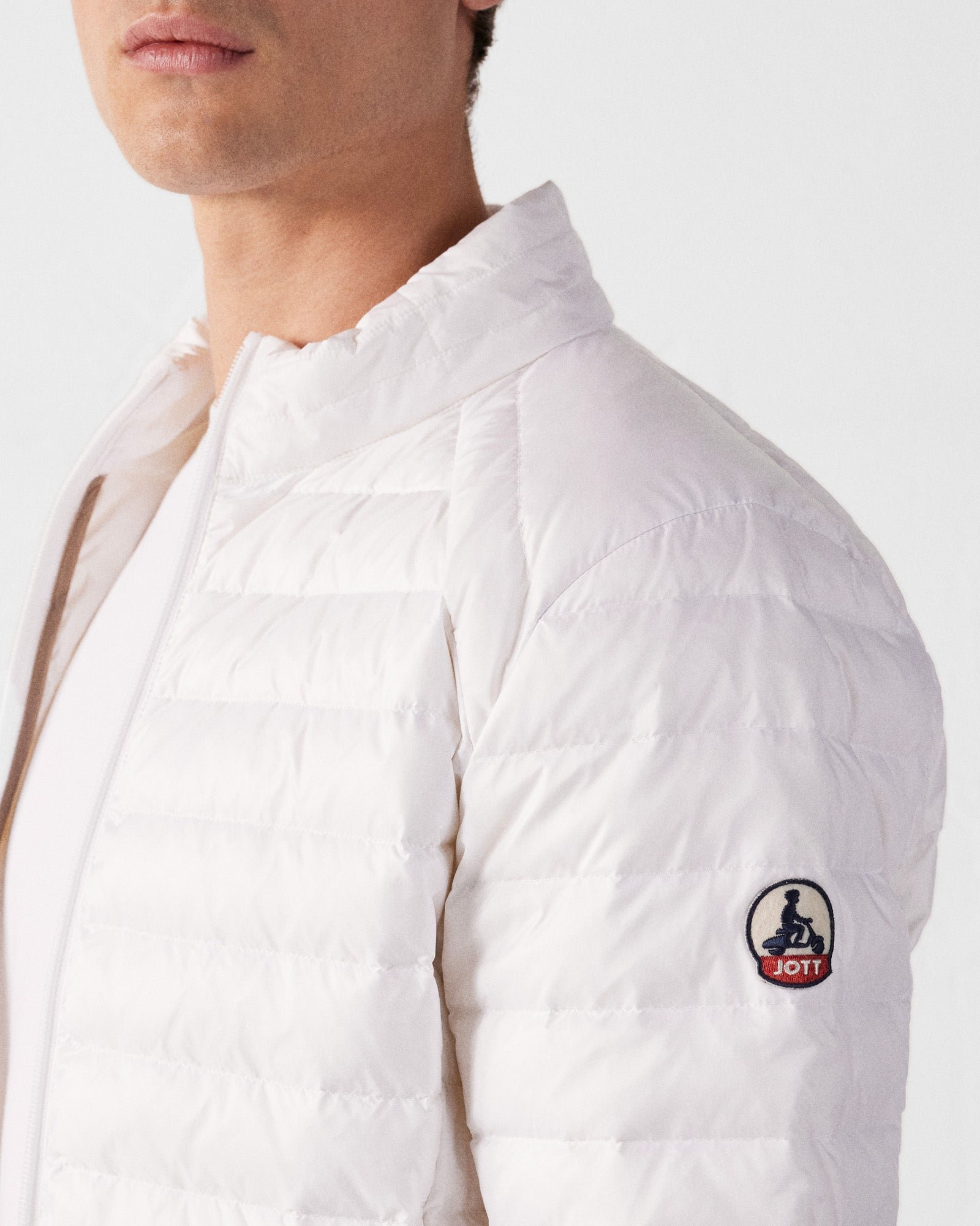 Lightweight padded jacket JOTT White
