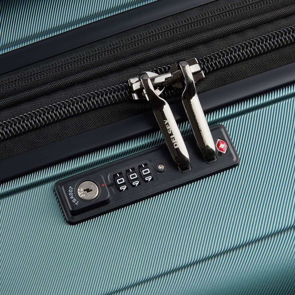 Rigid hold suitcase Green