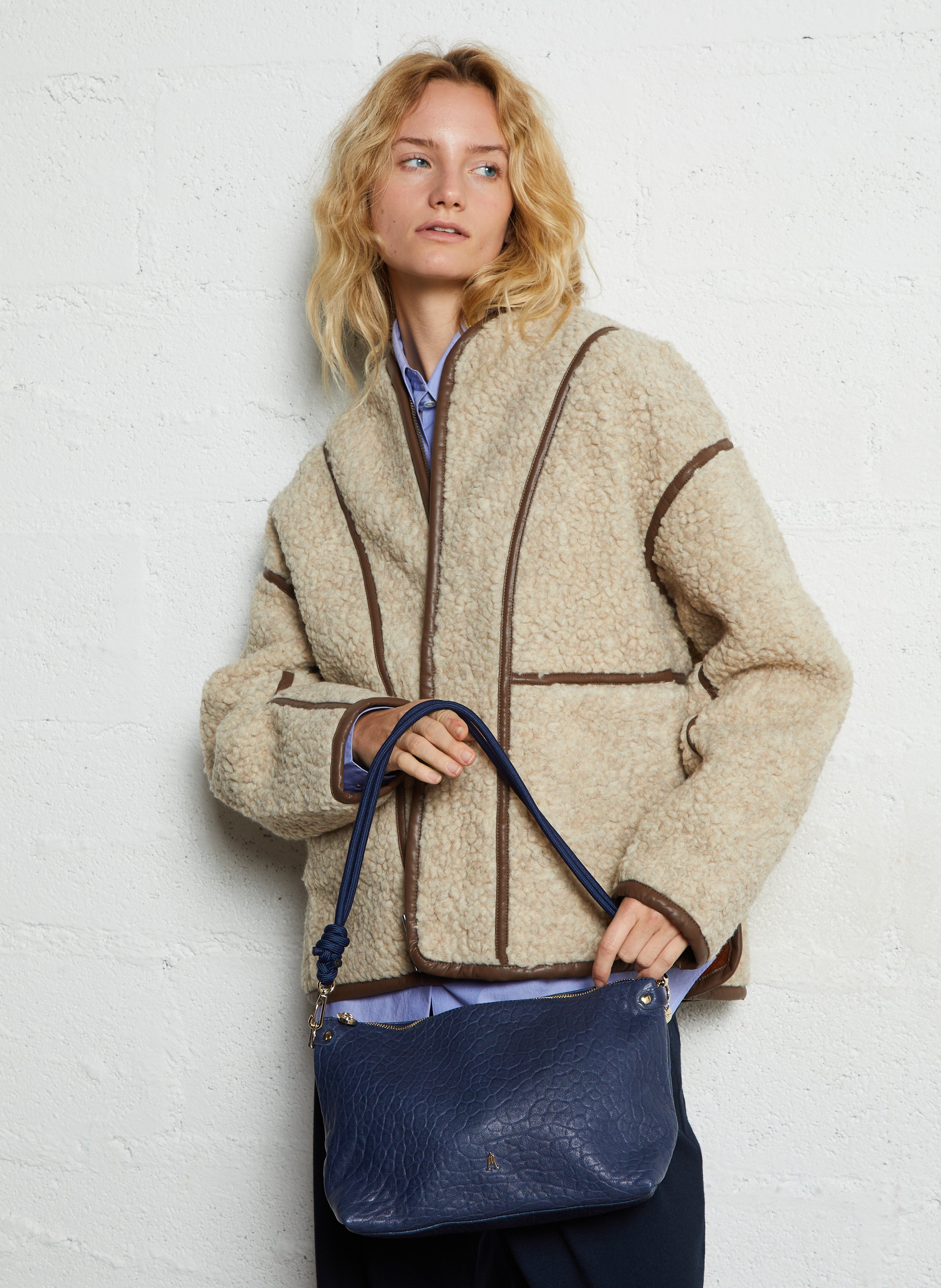 Sac porté épaule en cuir d'agneau CRAIE STUDIO Bleu