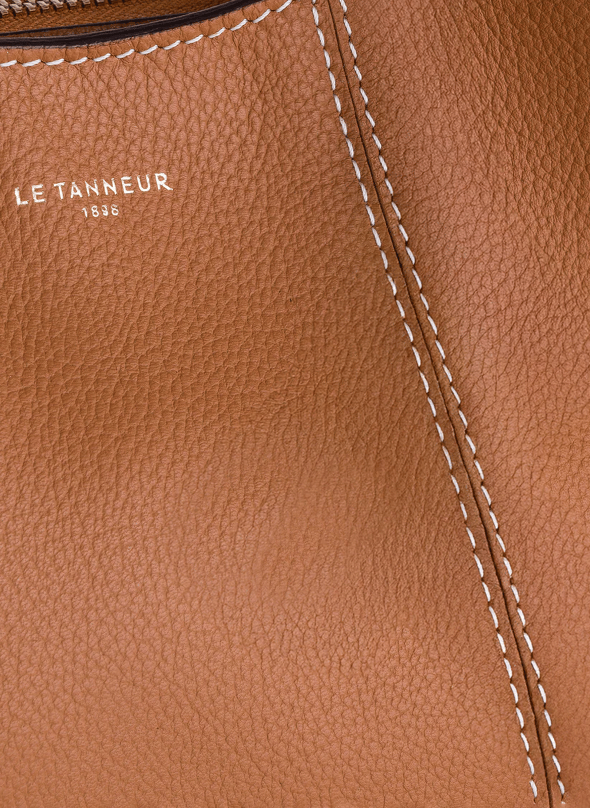 Grained leather shoulder bag LE TANNEUR Brown