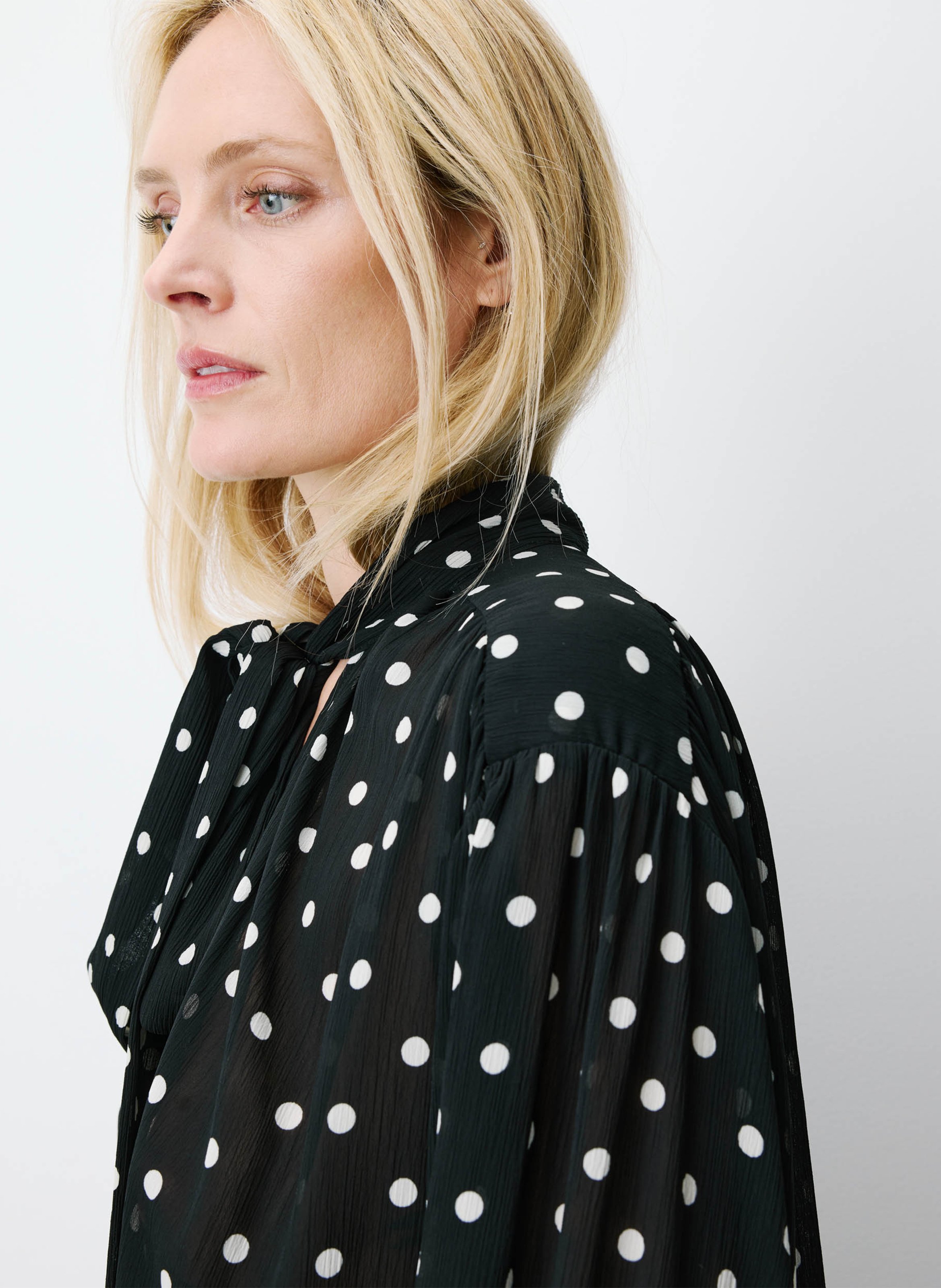Wijdvallende blouse met stippen GRACE ET MILA Zwart