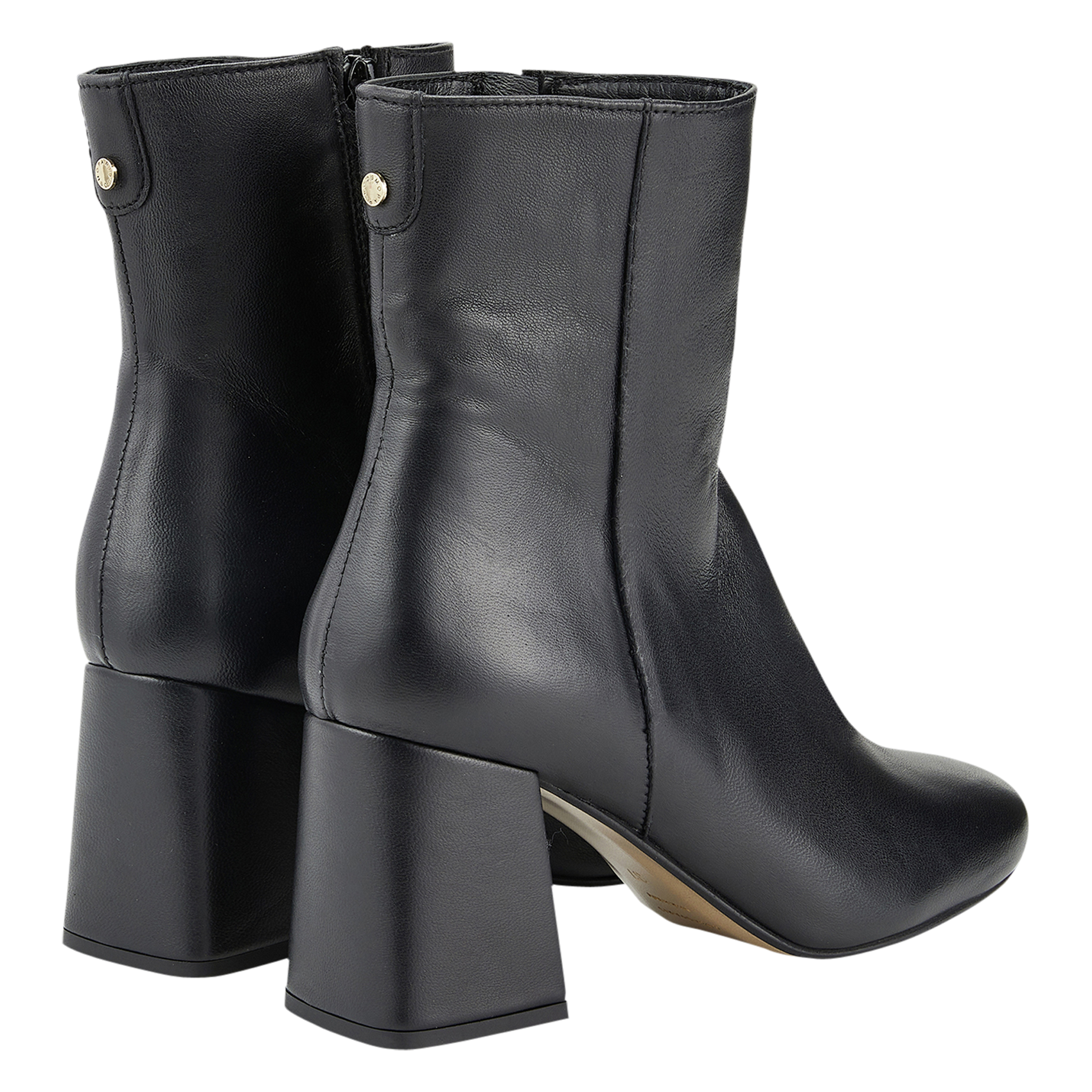 - 100% leather, - Round toes, - Inner zip fastening, - Heel height: 9 cm. COSMOPARIS Black