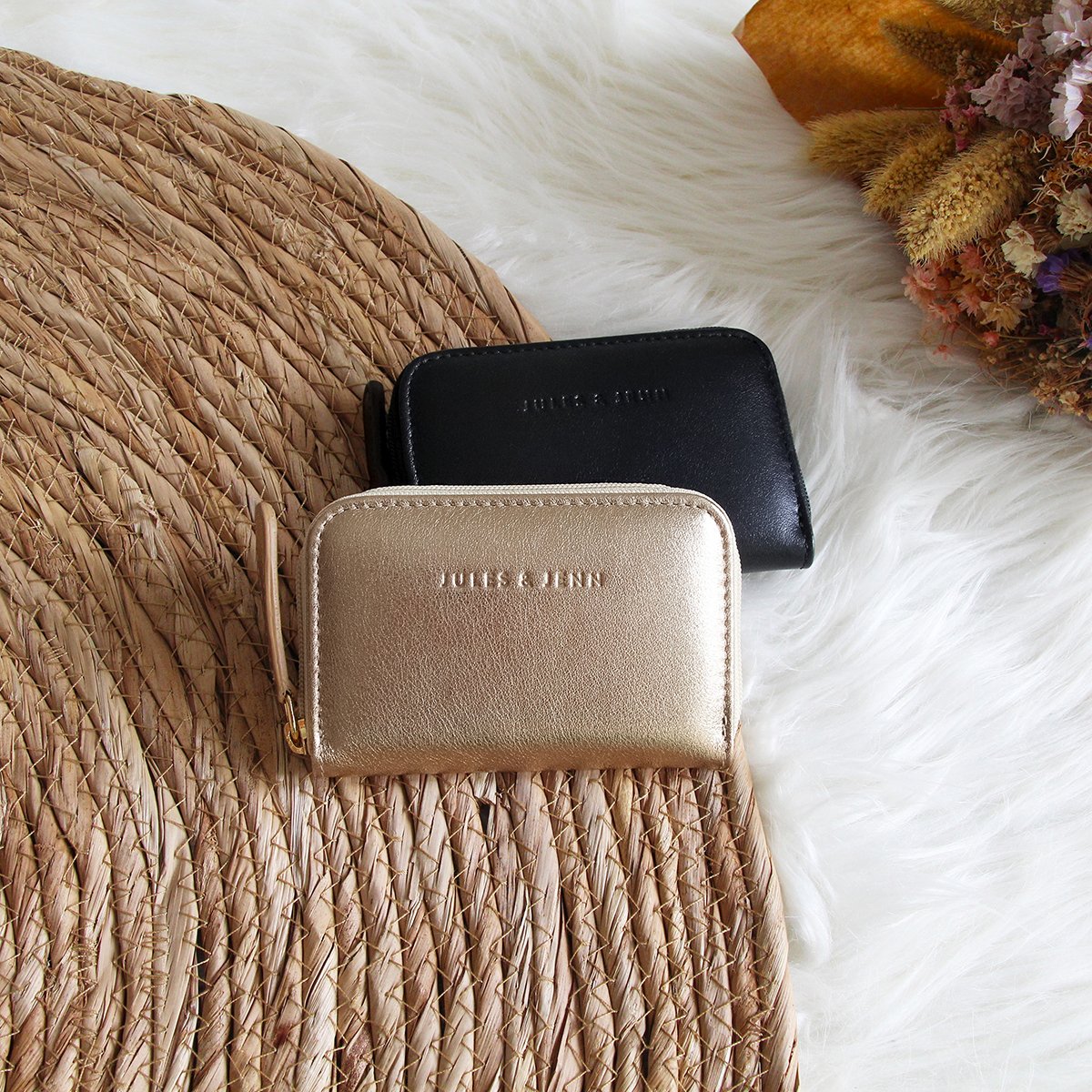 Smooth leather coin purse JULES & JENN Black