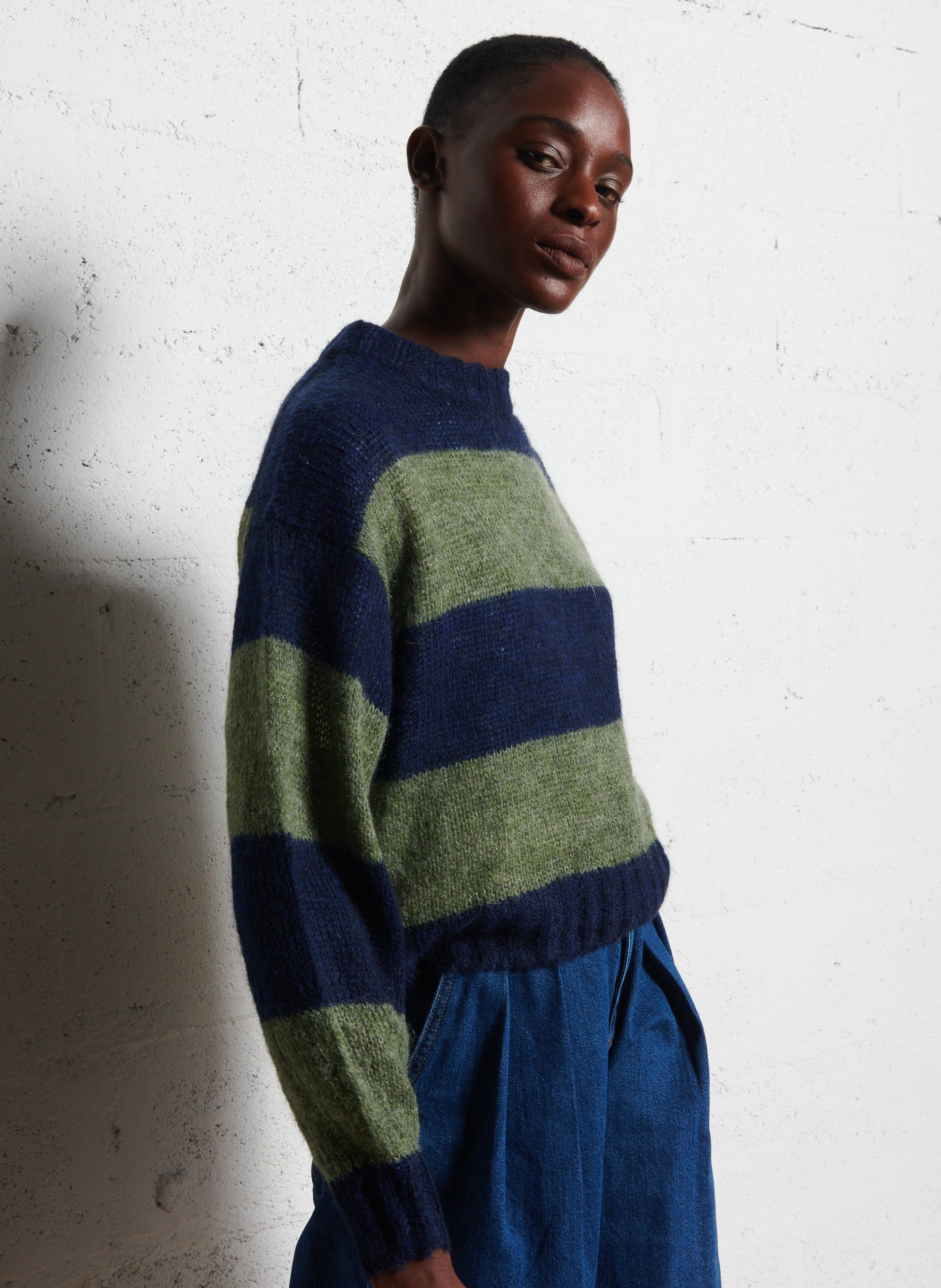 Pull col rond à rayures THE TINY BIG SISTER Bleu