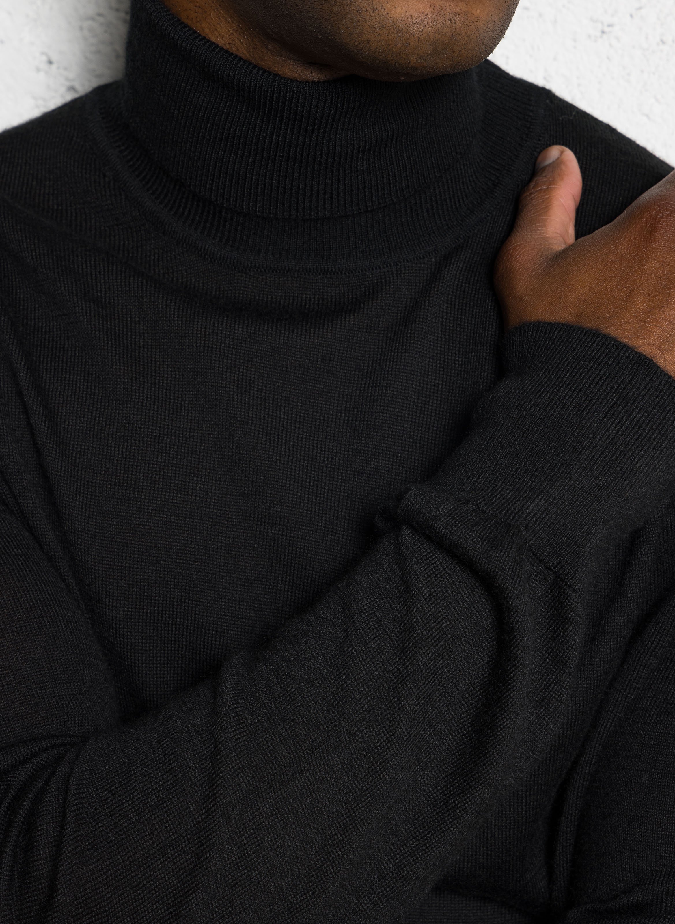 Straight knit turtleneck in wool blend MINIMUM Black