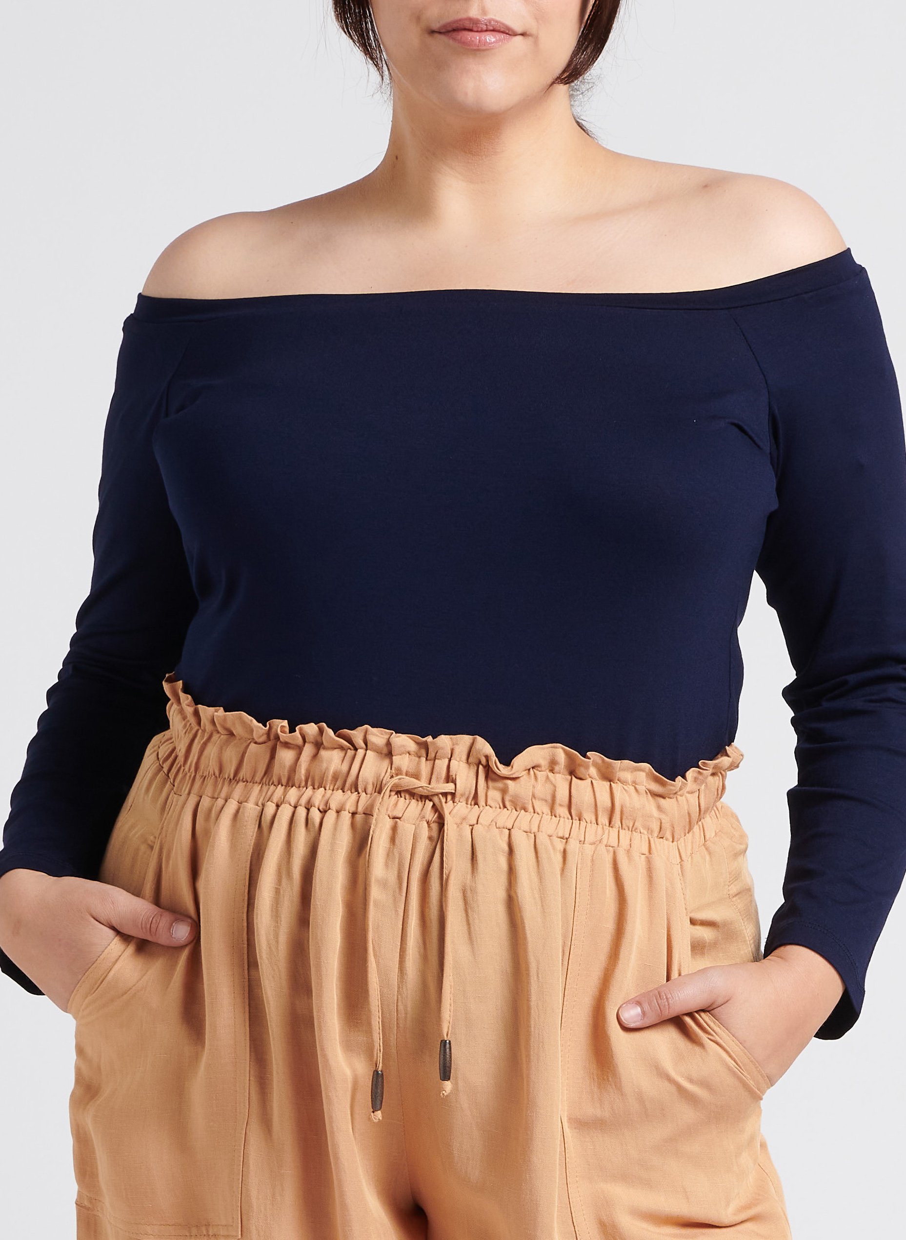 Langärmliges T-Shirt mit U-Boot-Ausschnitt MAT FASHION Blau