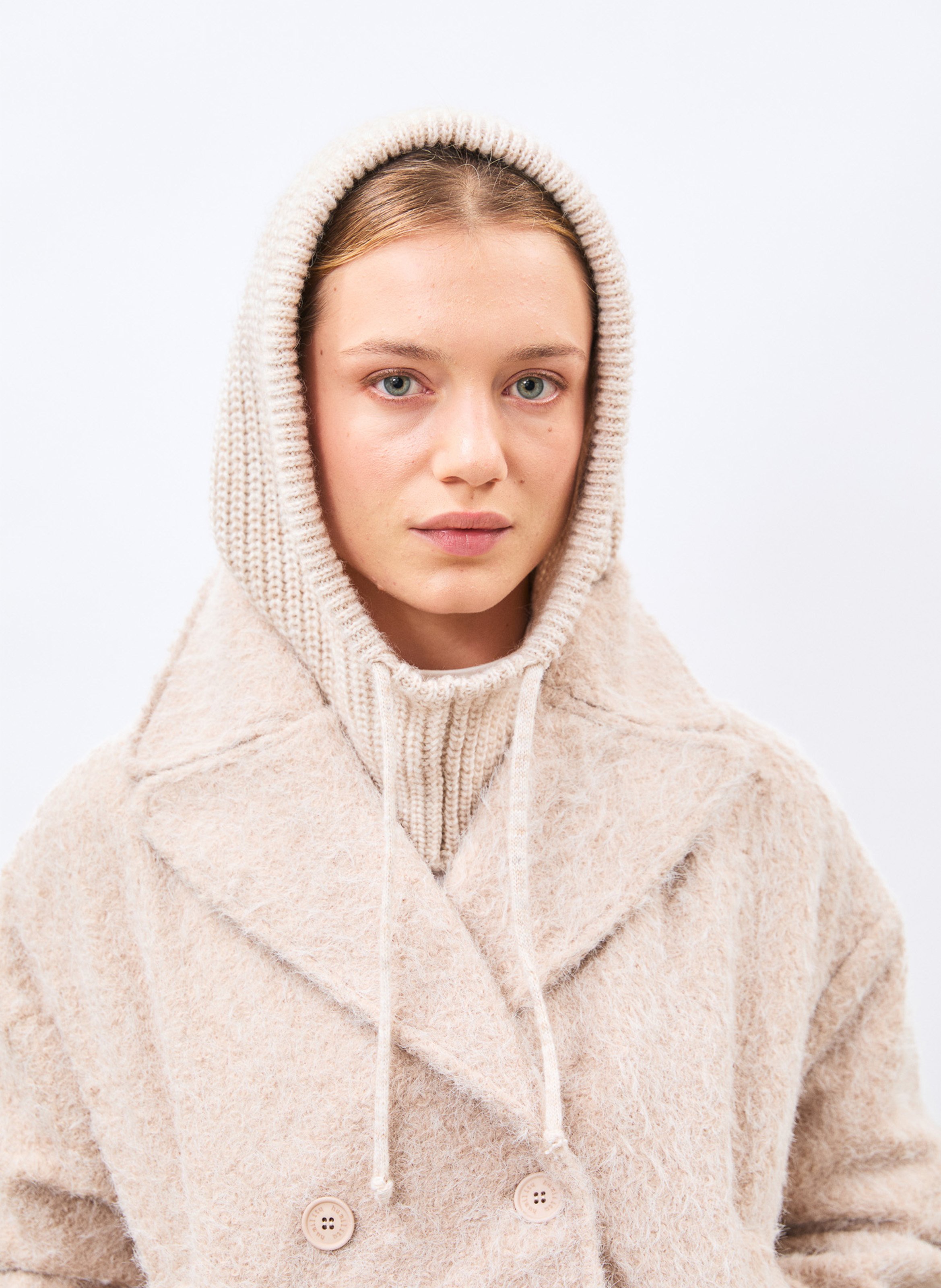 Knit balaclava HUMILITY White