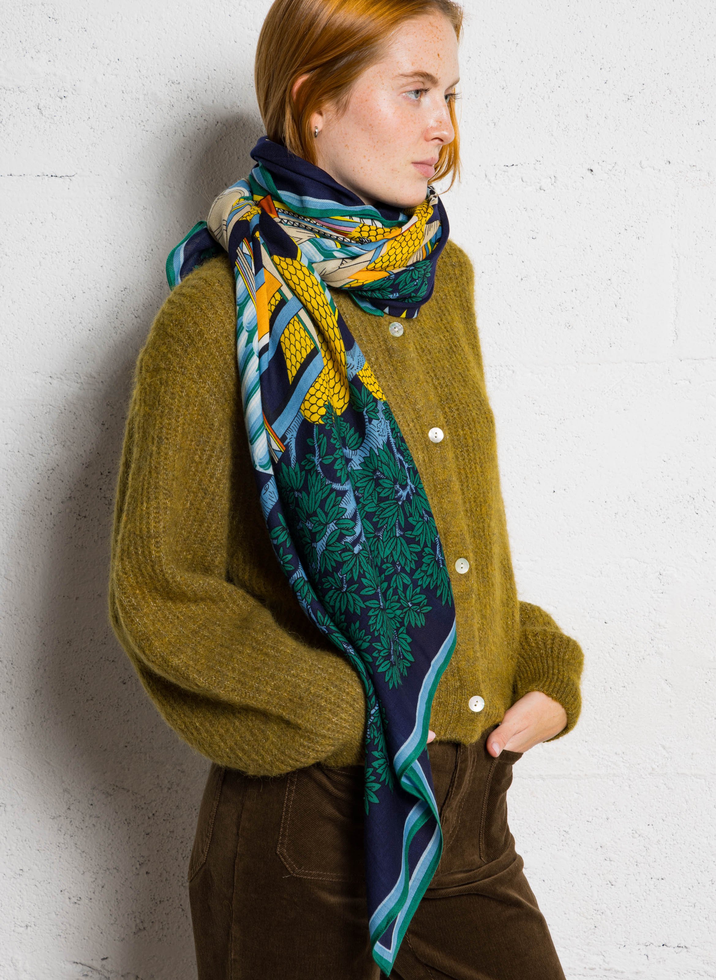 Etole rectangulaire imprimée en laine INOUI EDITIONS