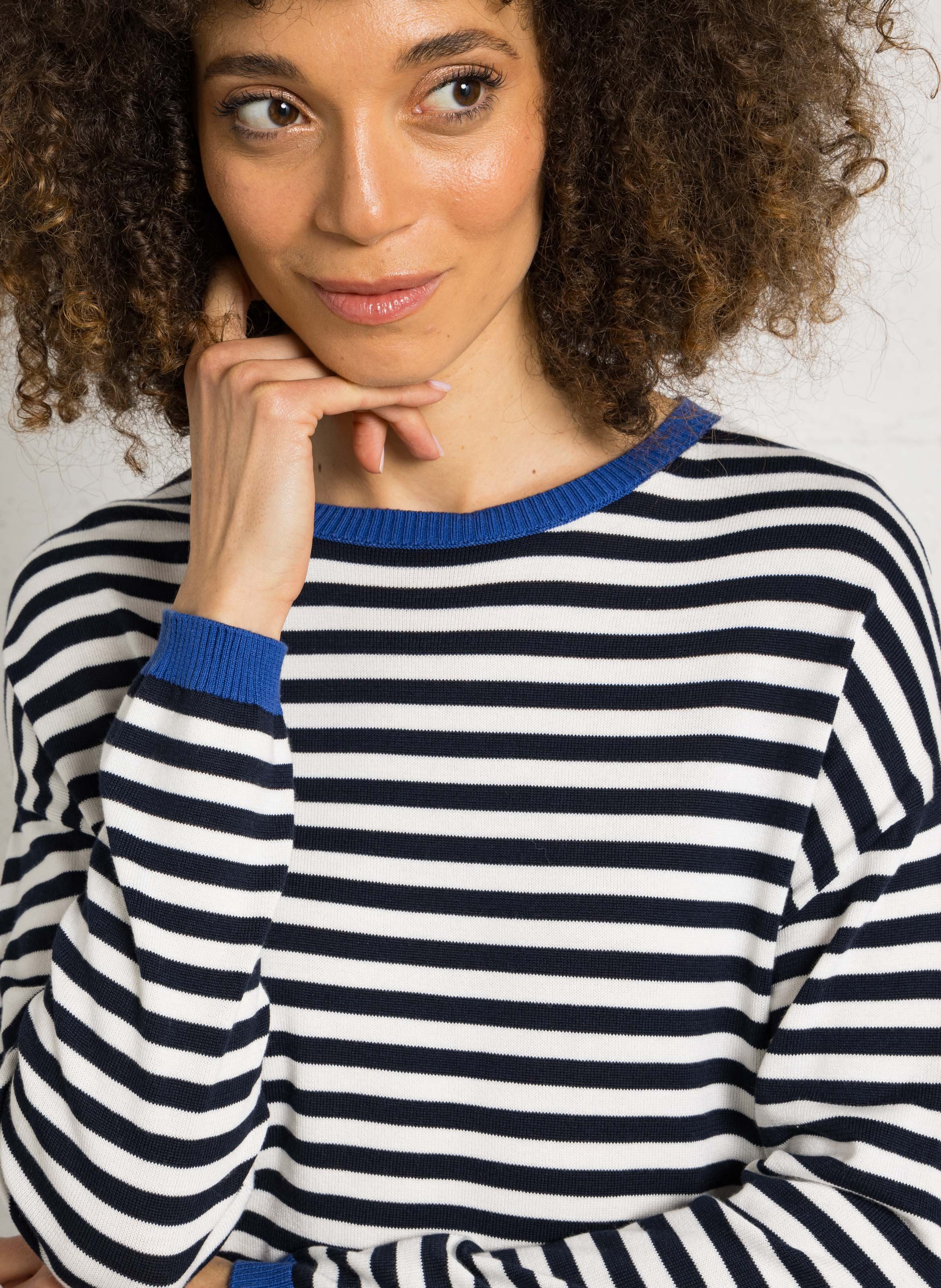 Gestreifter Oversized-Pullover mit Rundhalsausschnitt aus Baumwoll-Mix SUD EXPRESS Blau