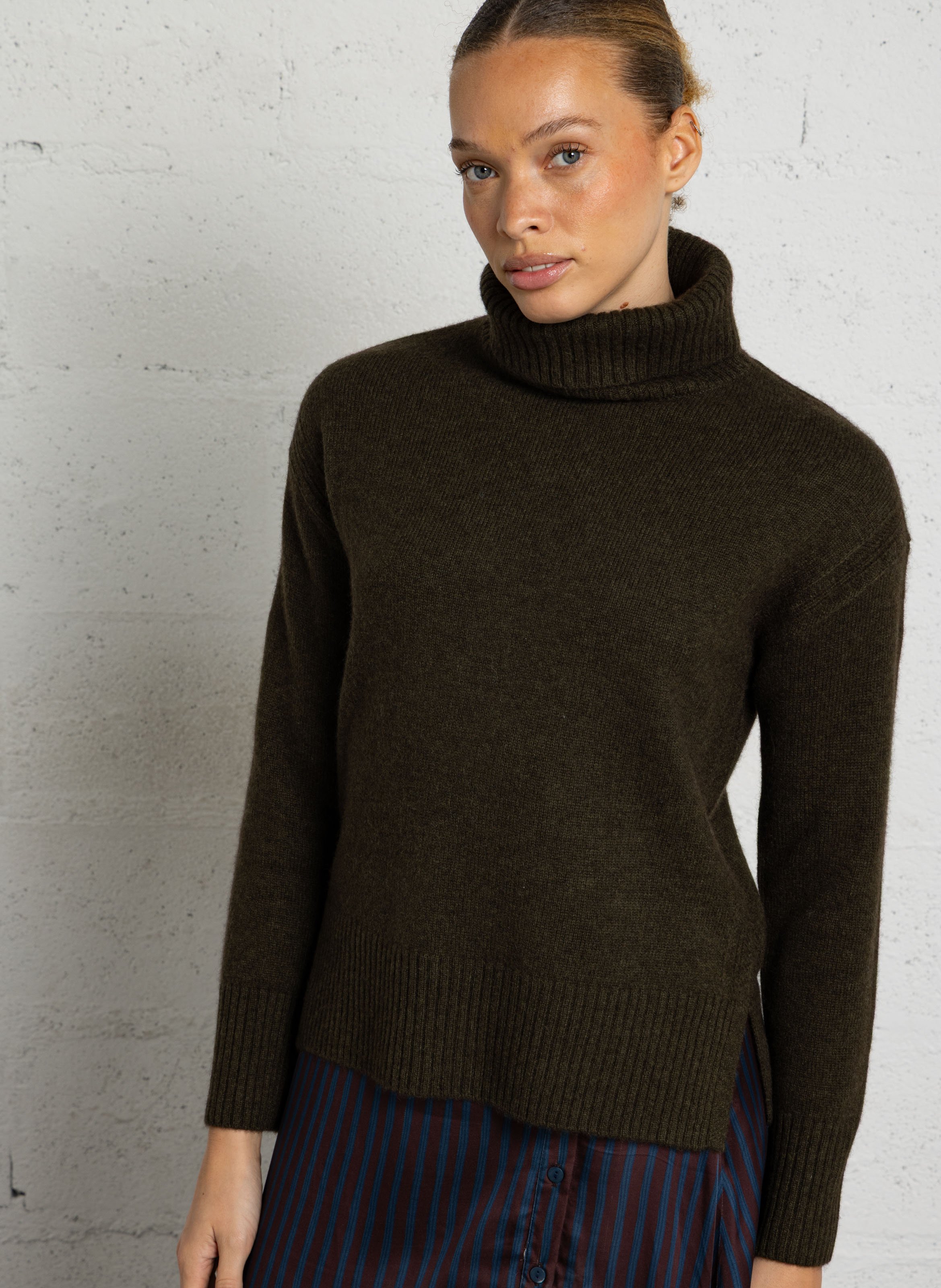 Gerader Rollkragenpullover aus Wolle MAISON 123