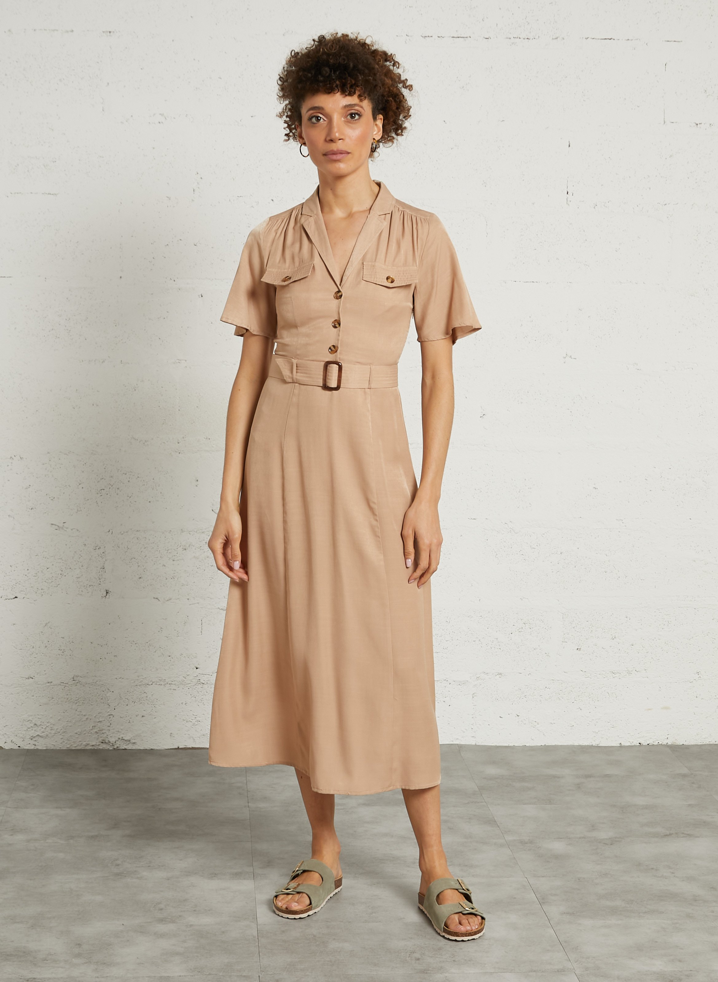 Belted Oversized Blazer Dress LA PETITE ETOILE Beige