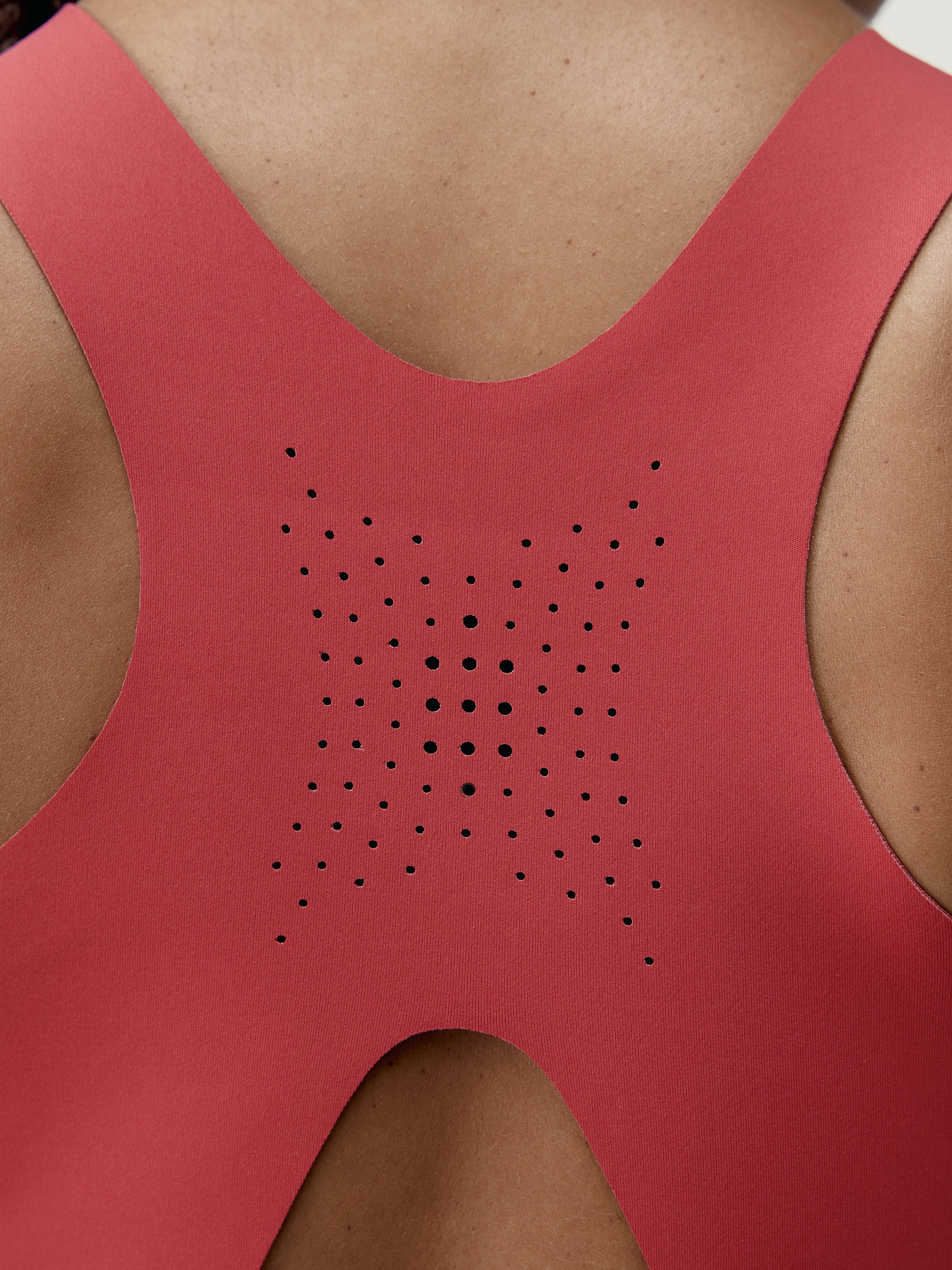 High-support Denise sports bra BORN LIVING YOGA Orange