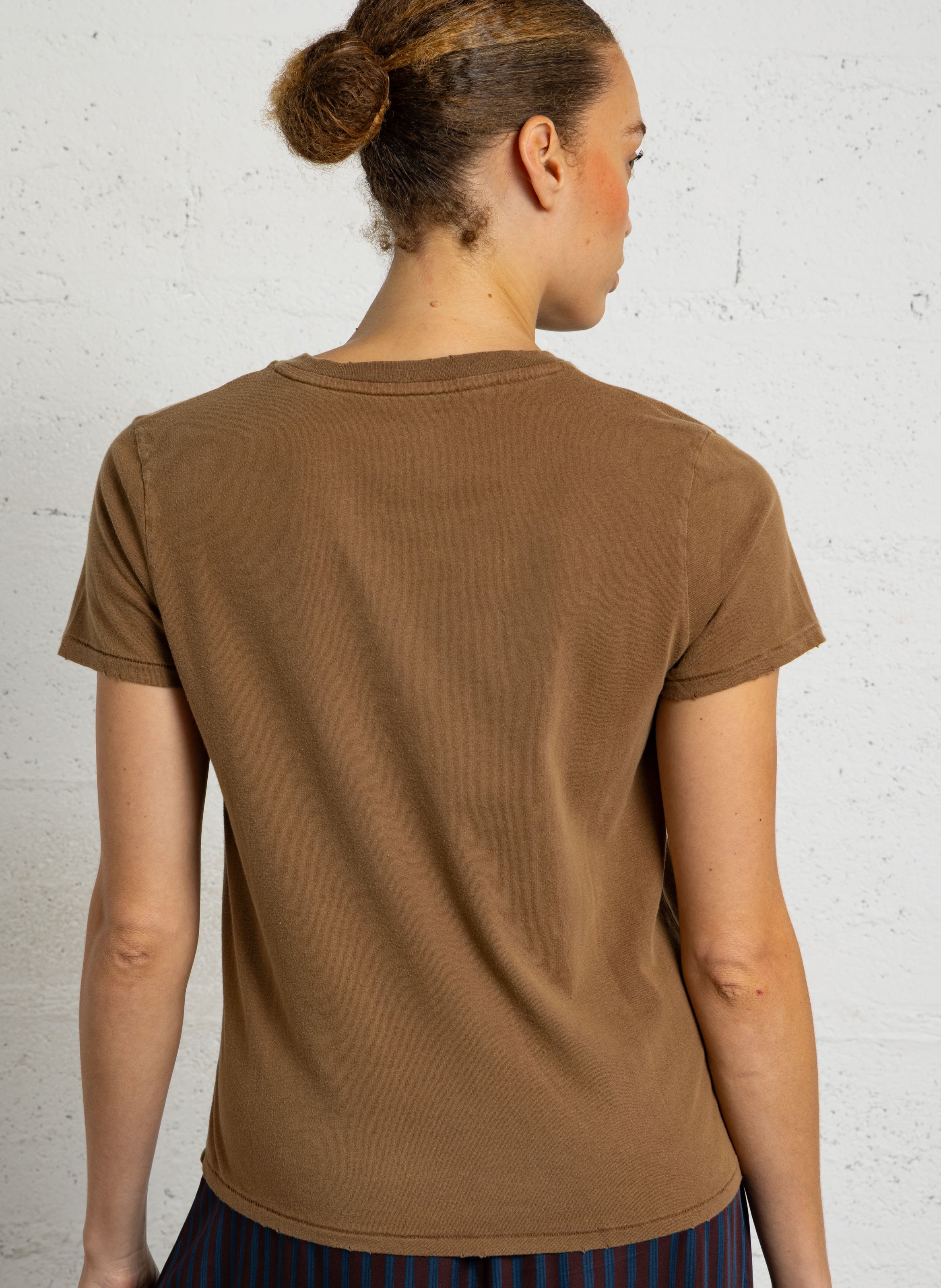 Maglietta diritta con dettagli a patch in cotone NEWTONE Marrone