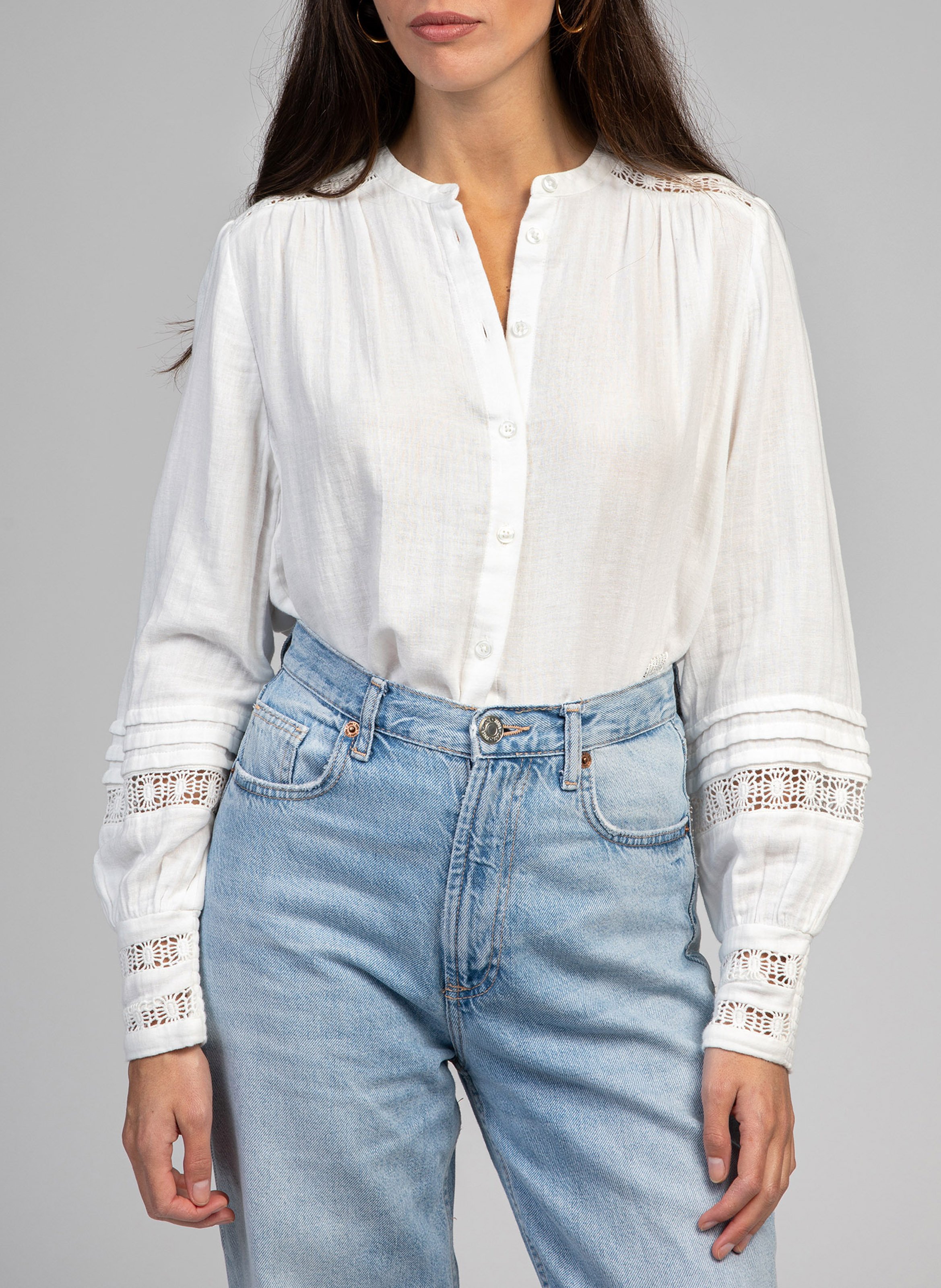 Straight blouse with fancy details AN'GE White