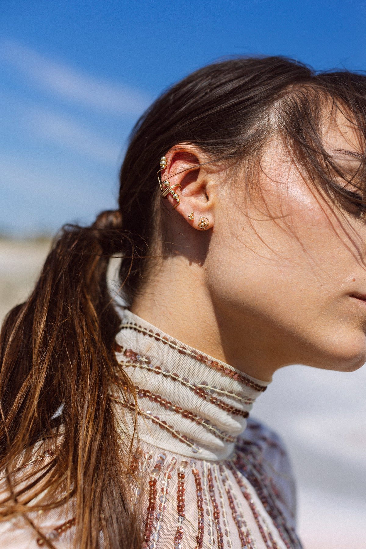 Dune ear jewel YAY Golden