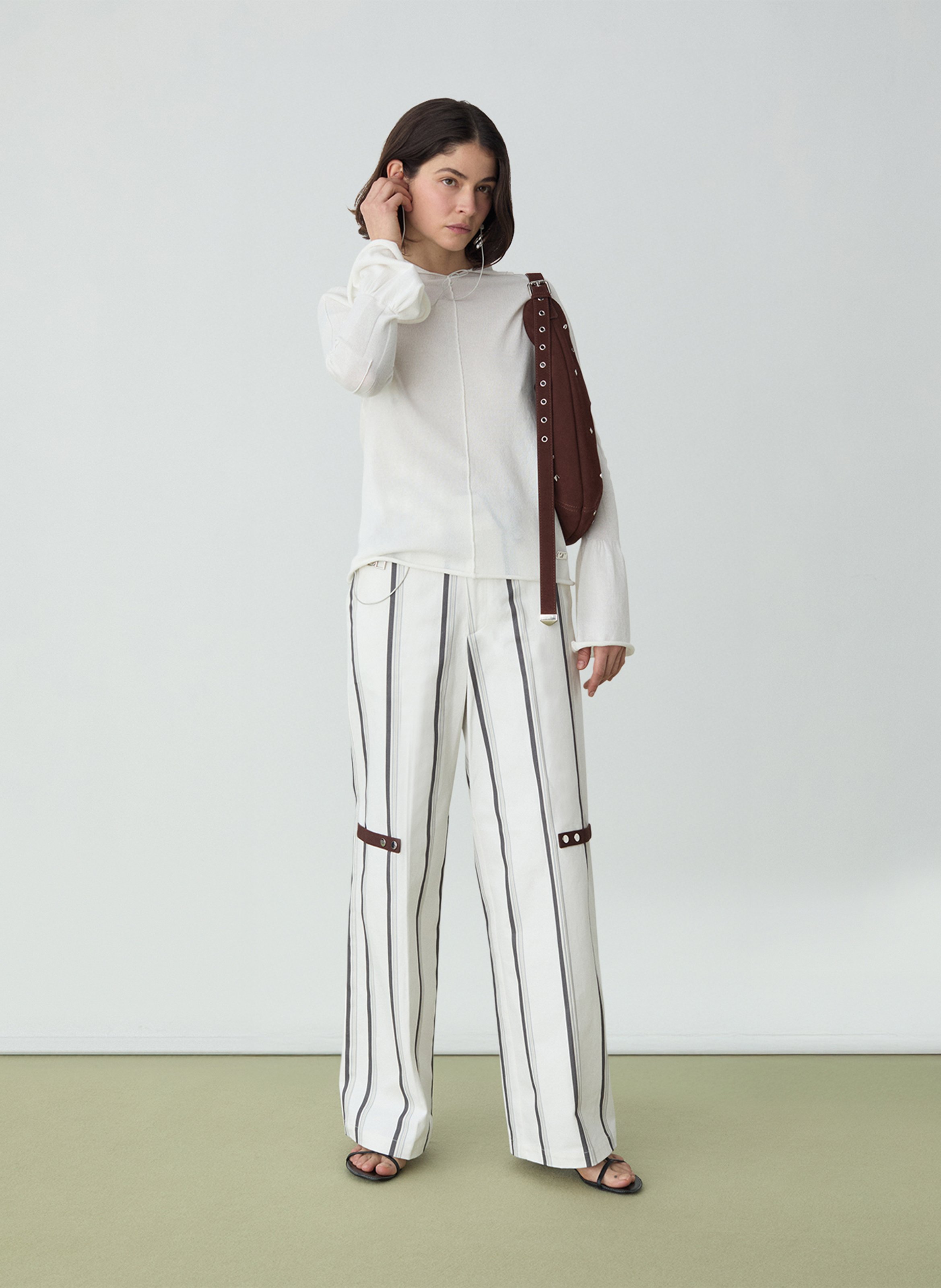 Slim-fit cotton cargo pants LAAGAM White