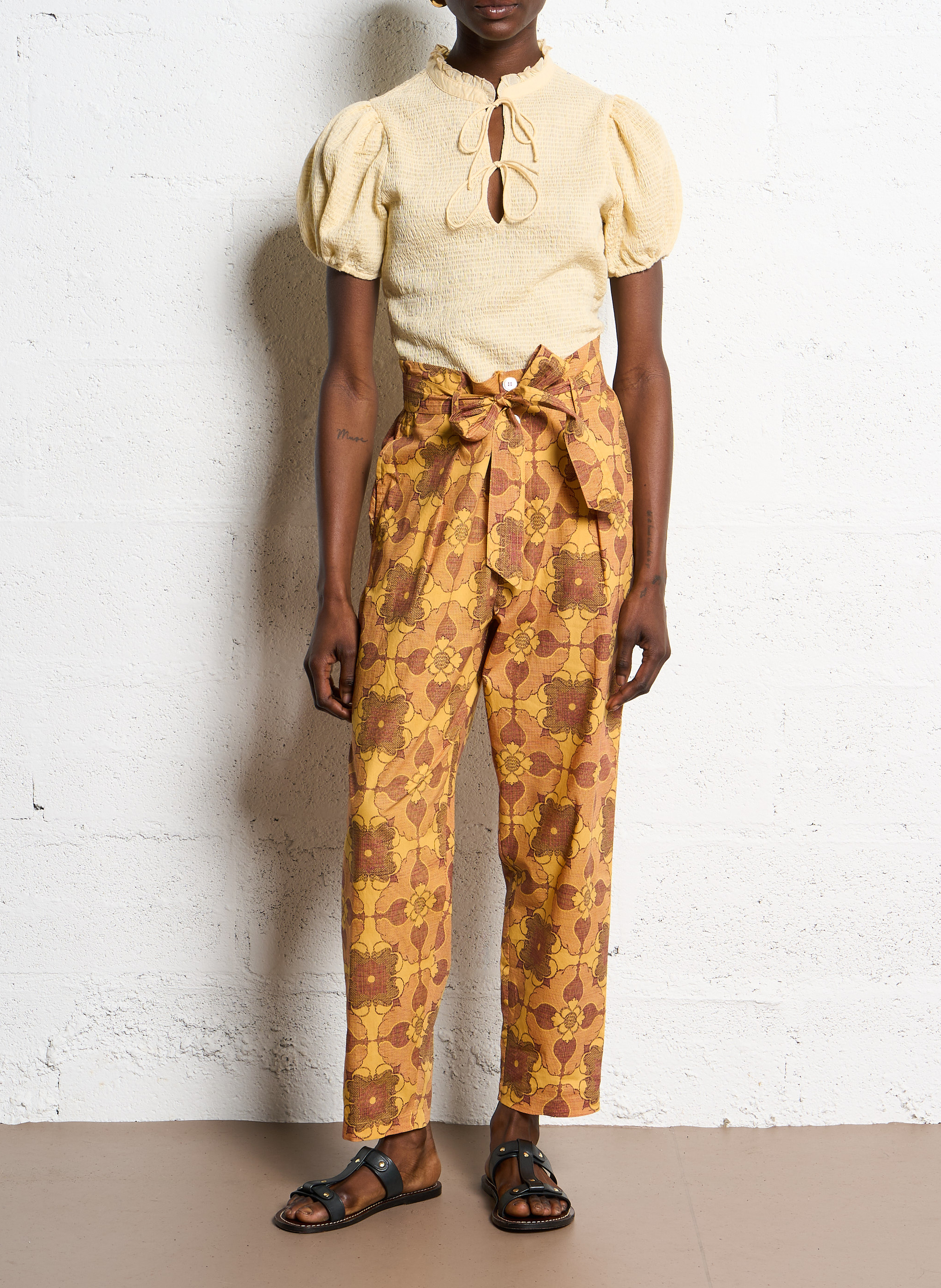 Hose mit Baumwollgürtel ANTIK BATIK Braun