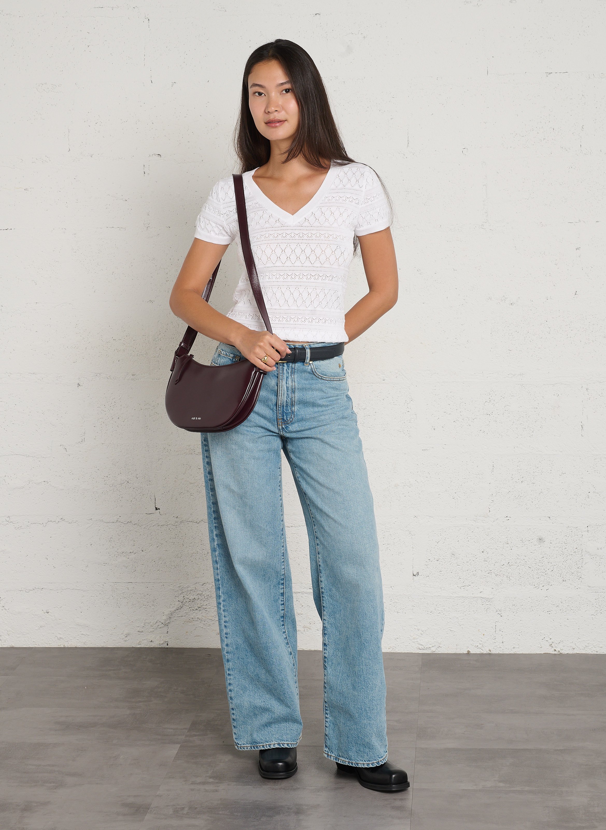 Halfronde leren draagtas NAT & NIN Violet