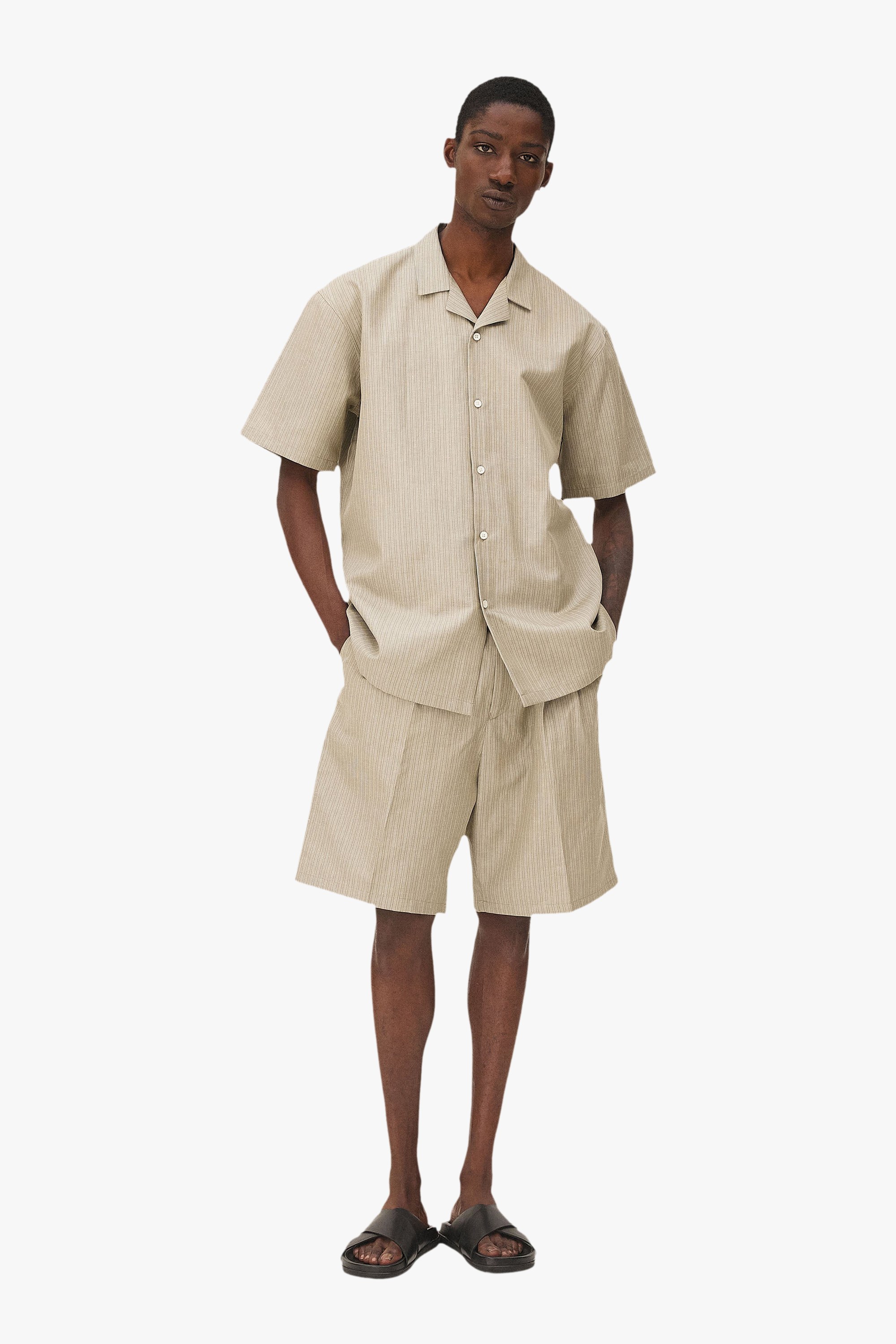 Pleated Como shorts Noyoco Beige