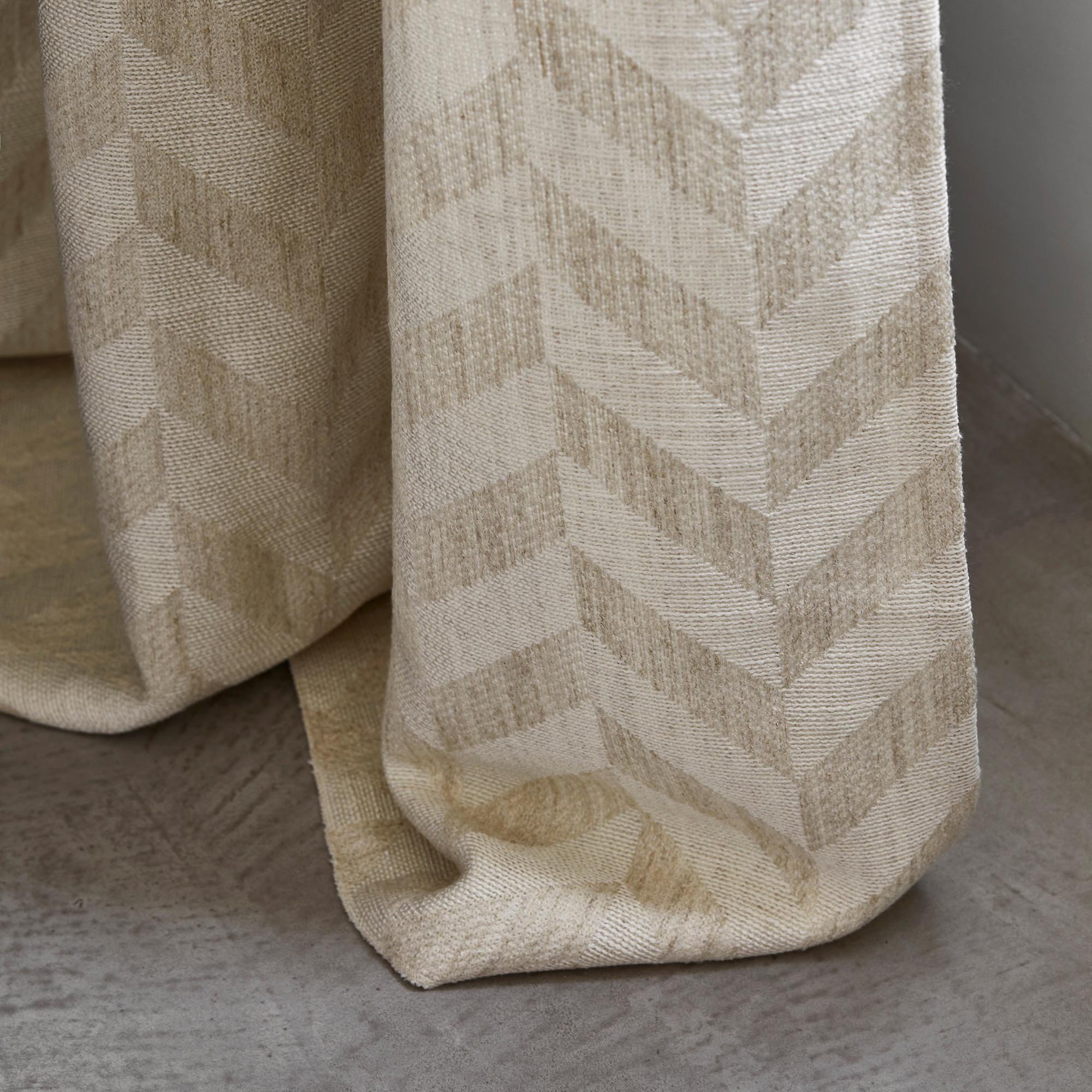 TOBIAS - Linen curtain with eyelets MADURA Beige