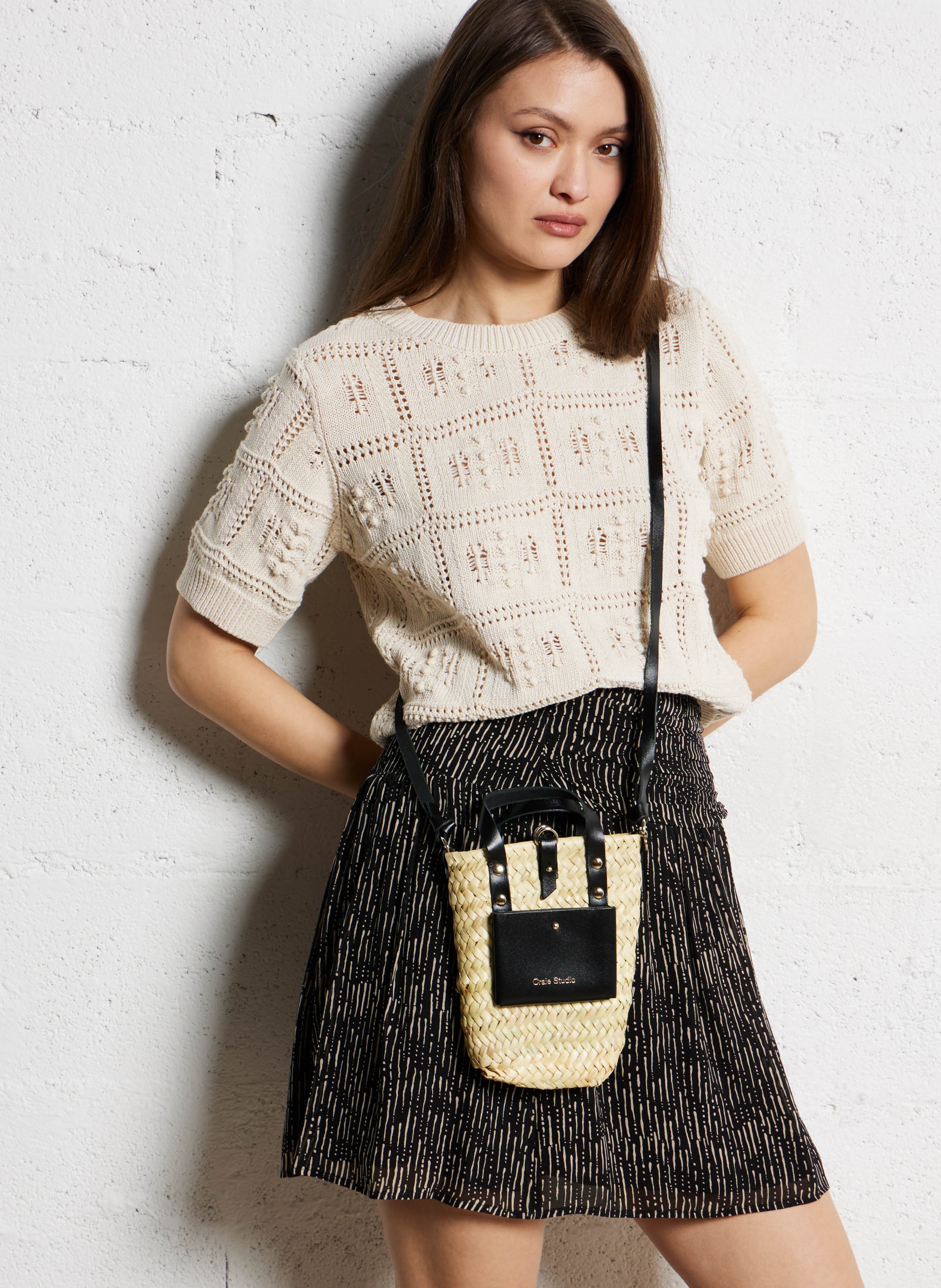 Panier tressé à la main au Maroc en fibre naturel de palmier Doum CRAIE STUDIO Noir