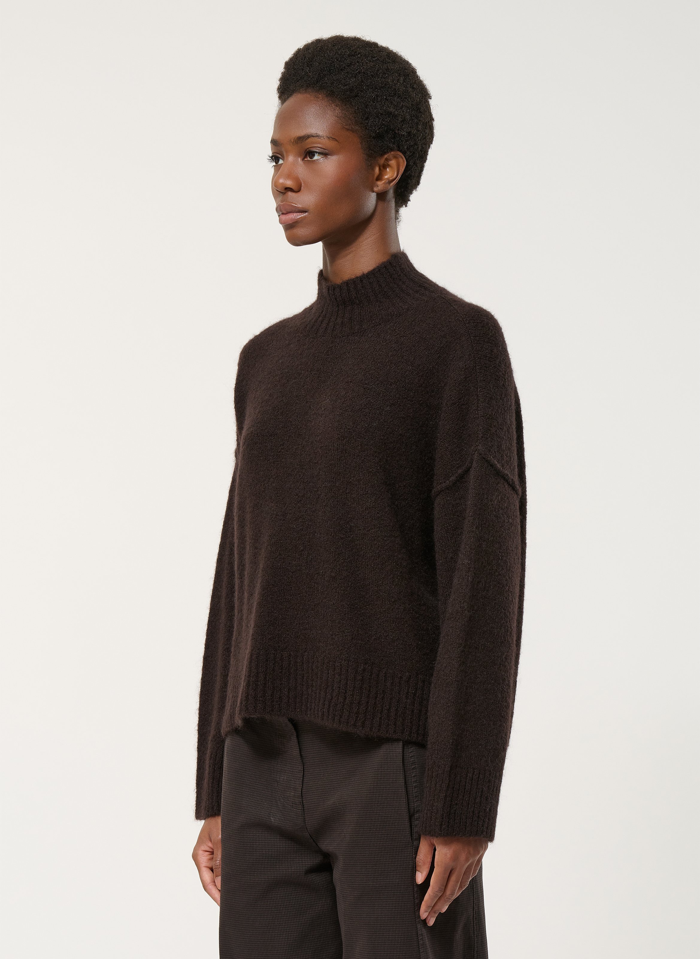 Pull col rond  HUMILITY Marron