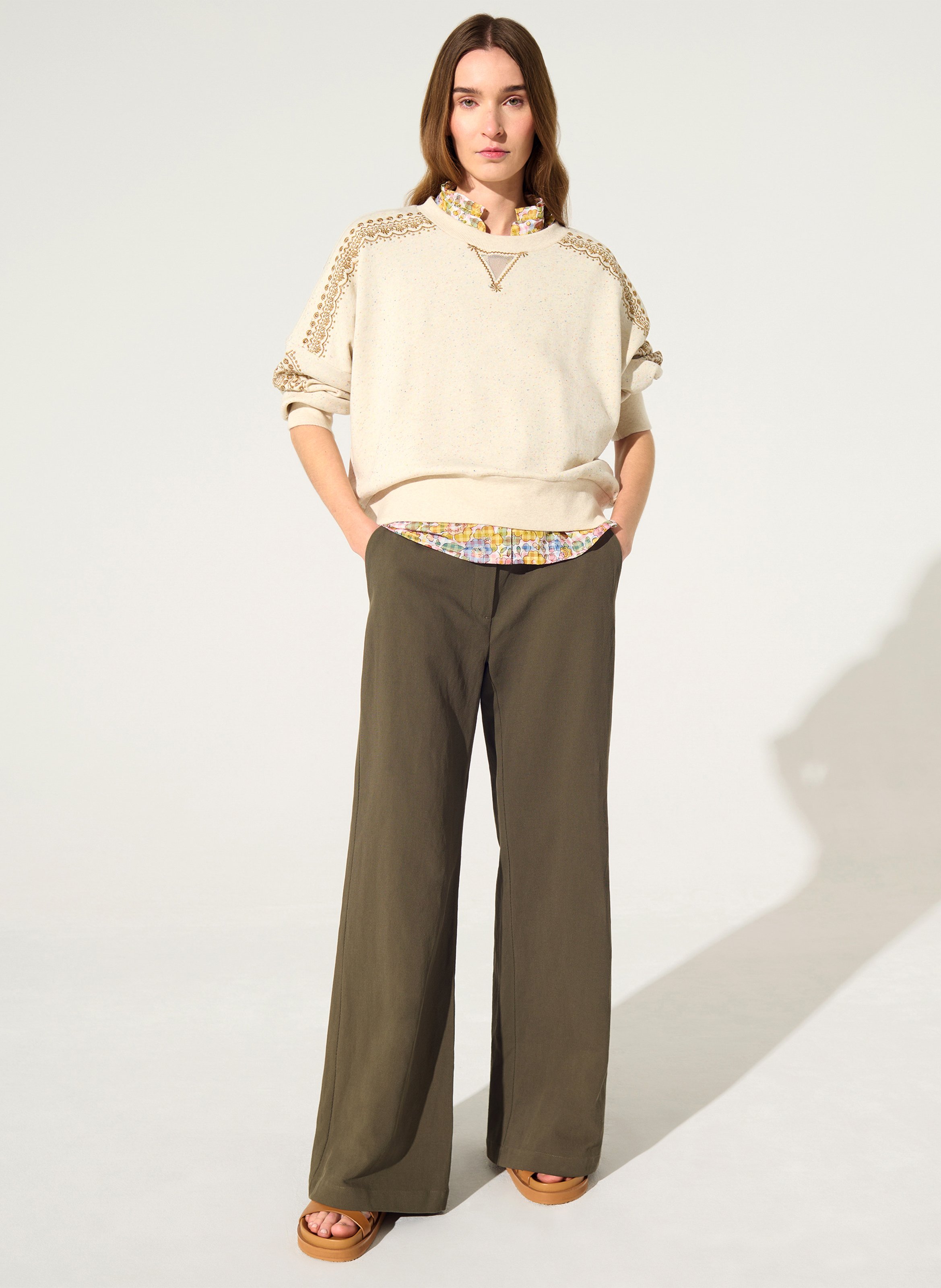 Wide-leg trousers in mixed cotton. COTELAC Green