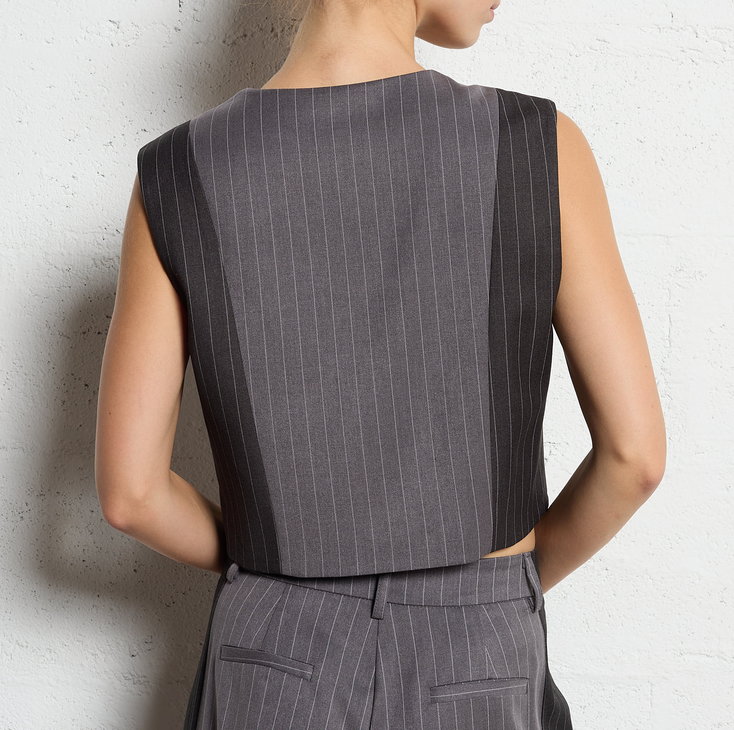 Straight V-neck vest IMPERIAL Grey