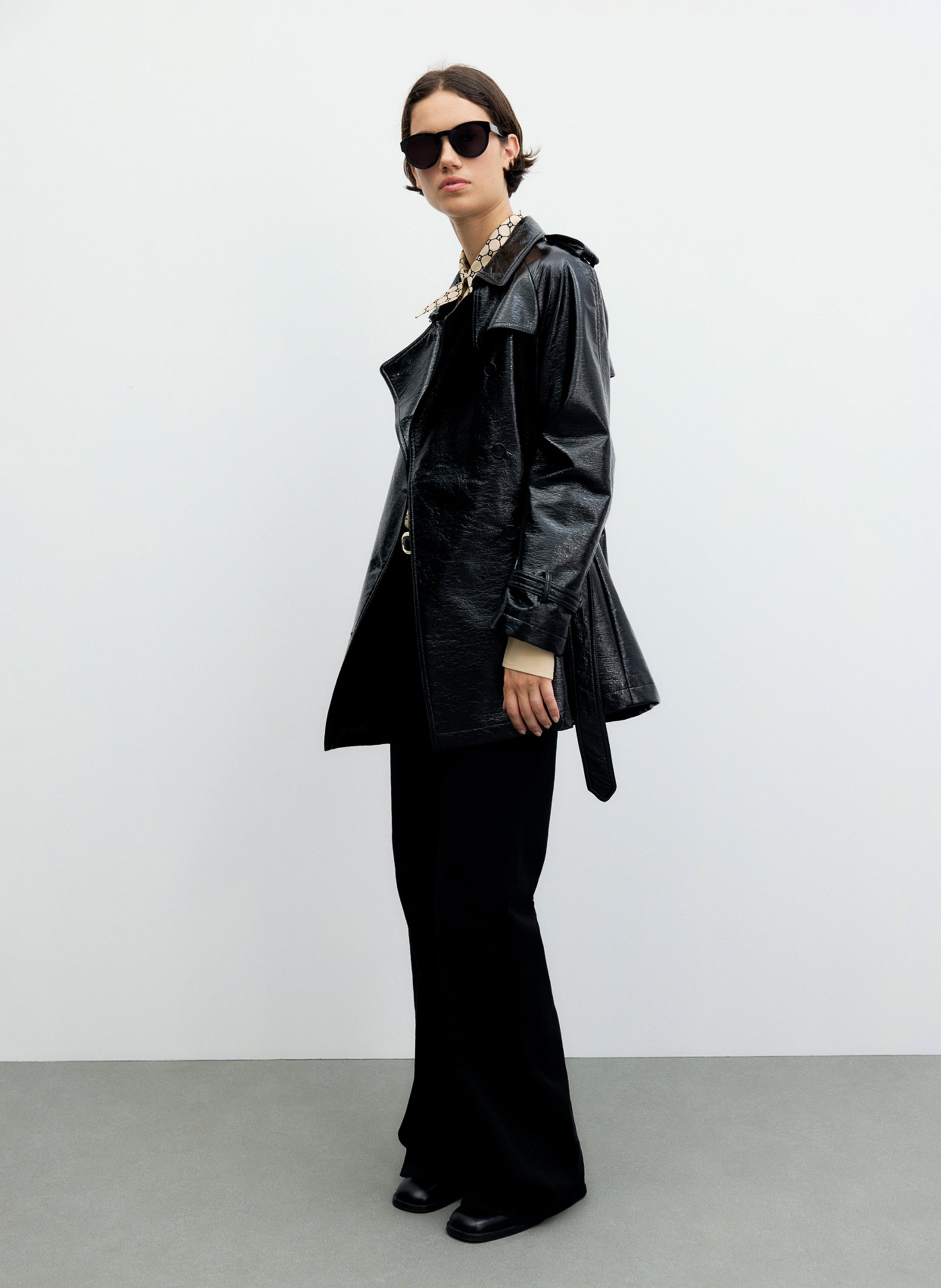 Cotton-blend trench with tailored collar GERARD DAREL Black