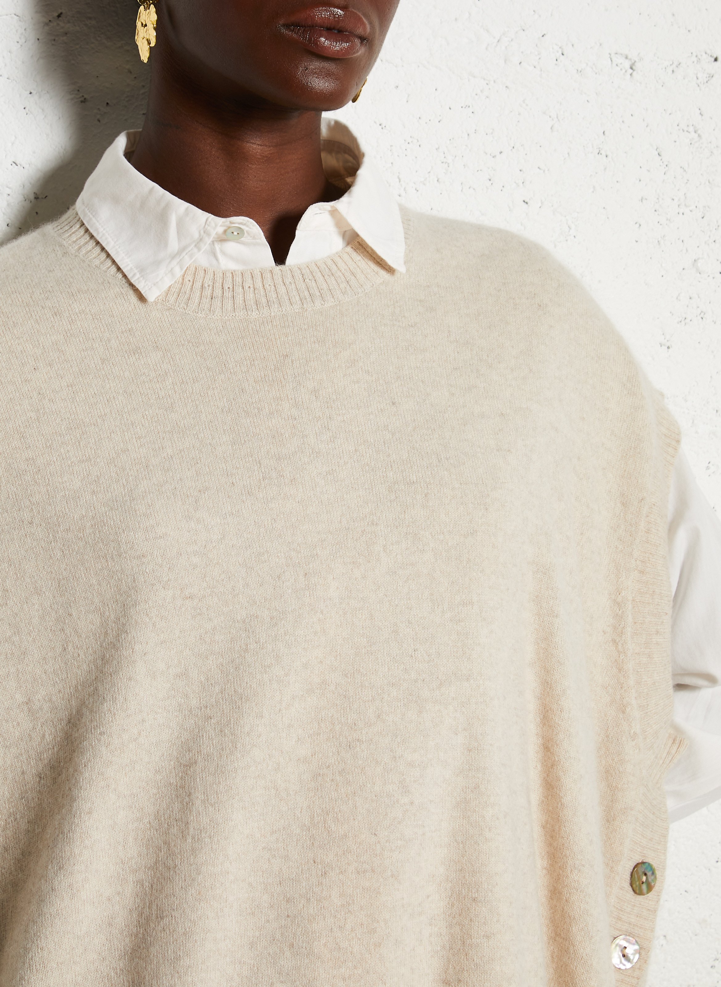 Round neck wool blend cape BELLA JONES Beige