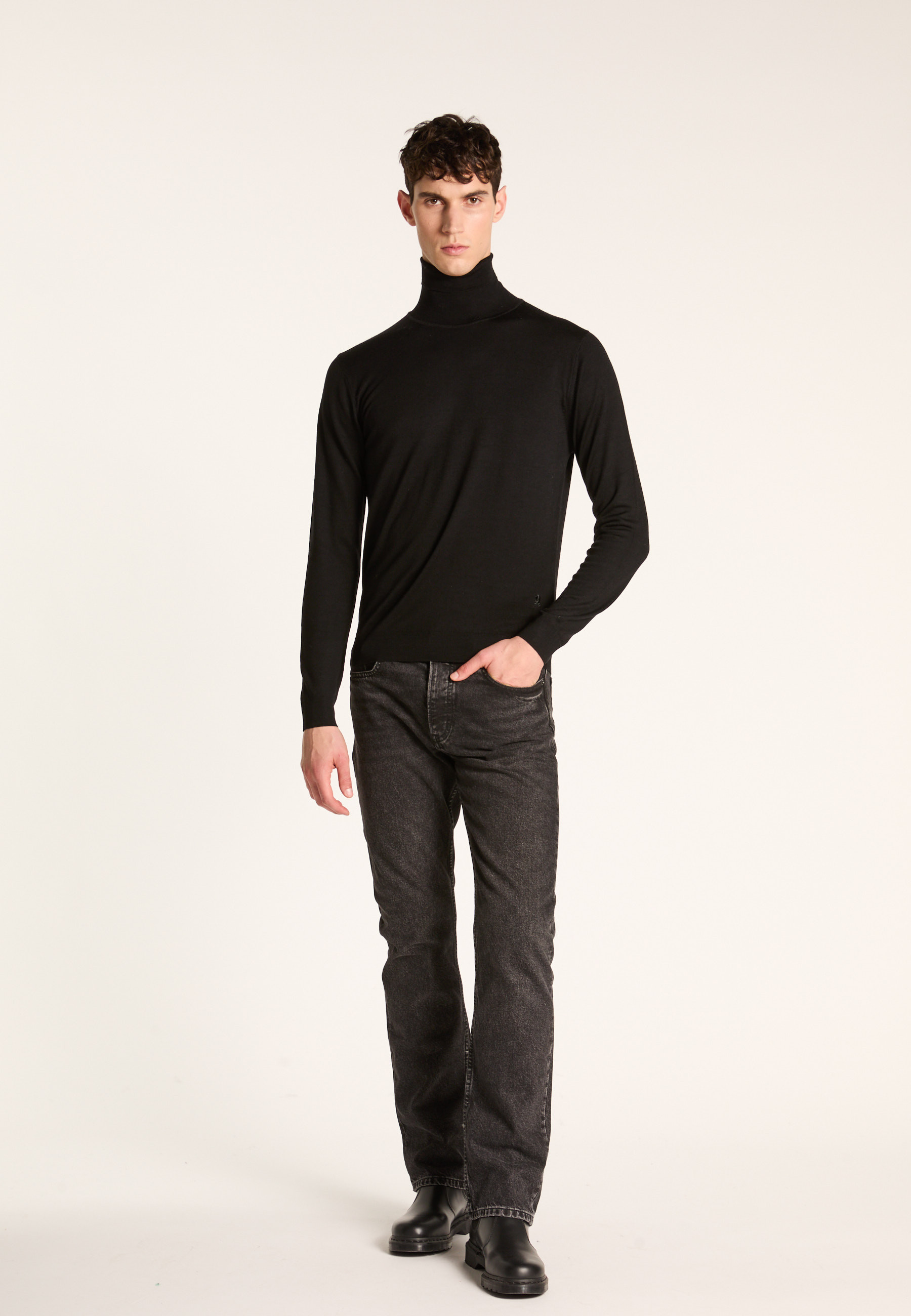 Merino wool roll-neck sweater MAISON MONTAGUT Black
