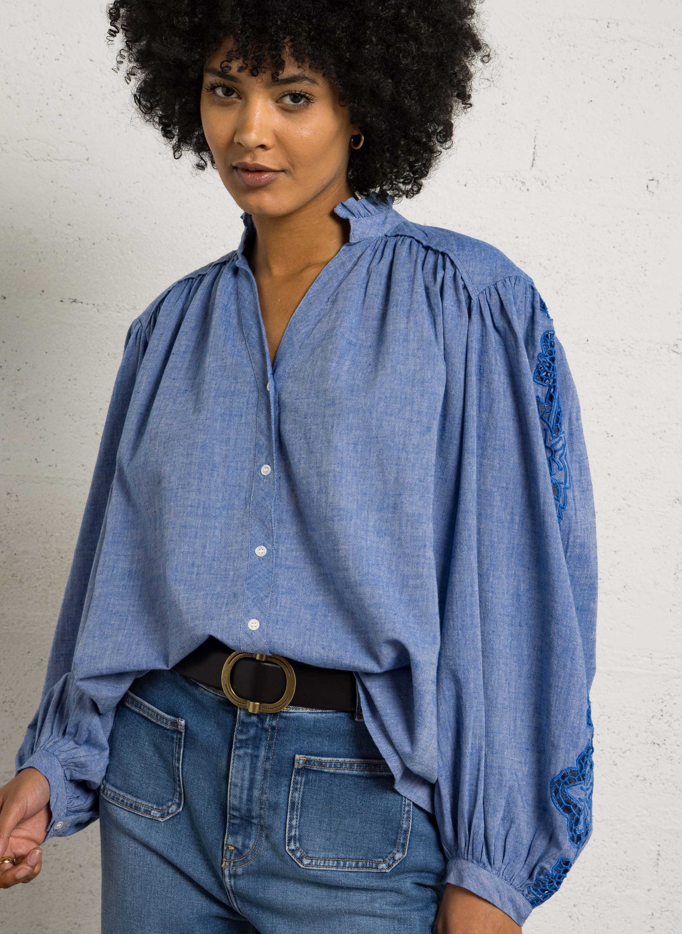 Blouse col volanté en coton FEEKA Bleu