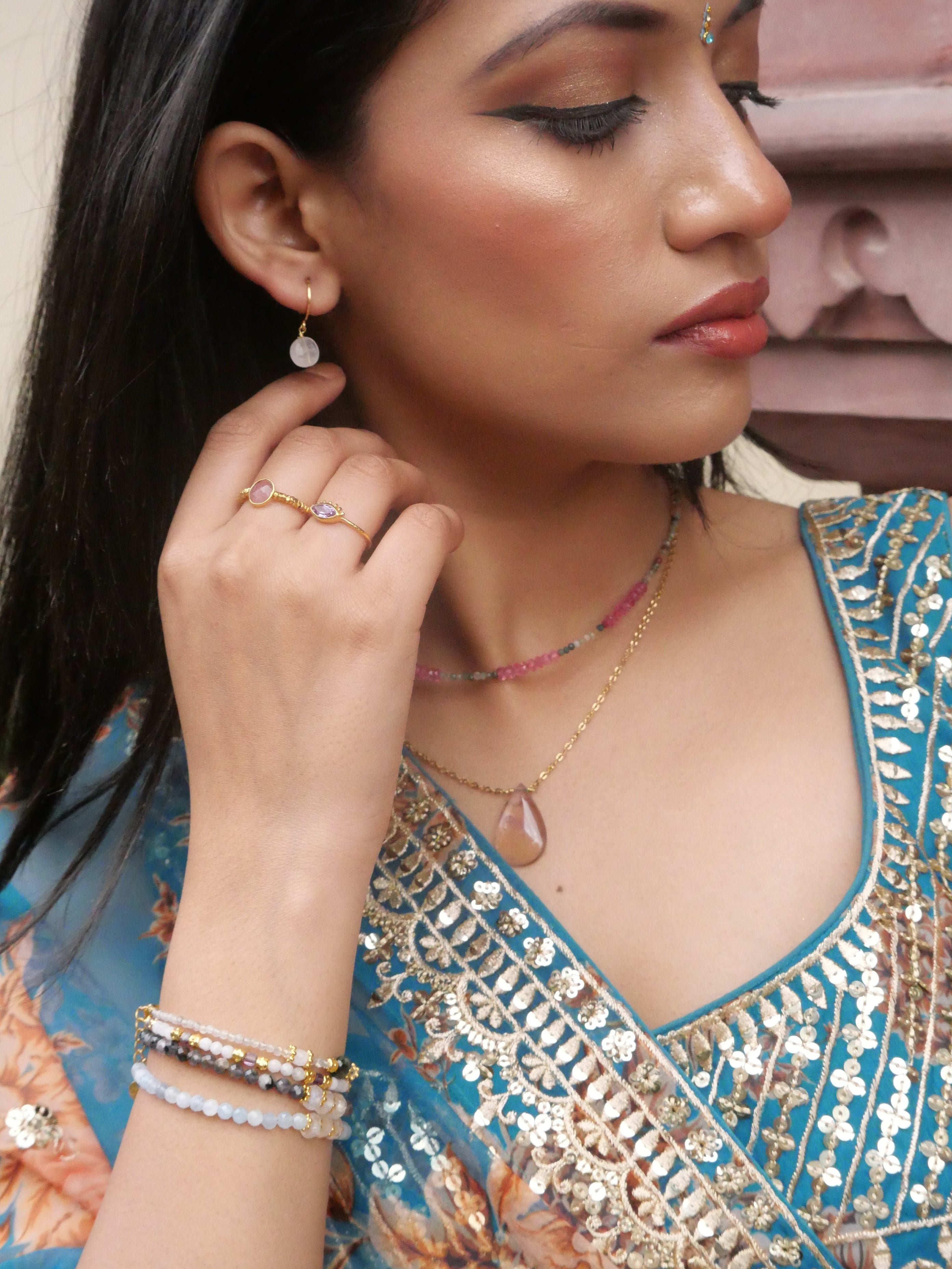 Amethyst eye ring GINANDGER Blue