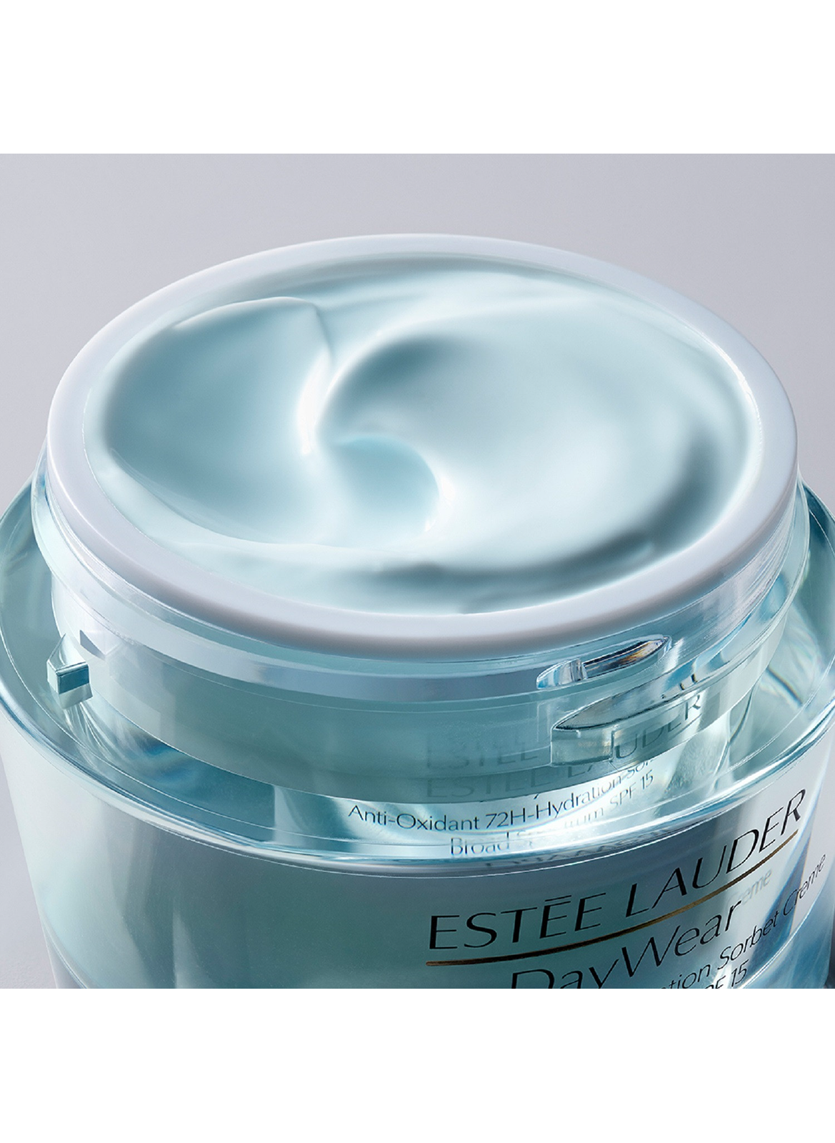 DayWear - 24h Multi-Protection Anti-Oxidant Hydration Cream SPF 15 for Normal/Combination Skin ESTEE LAUDER No color