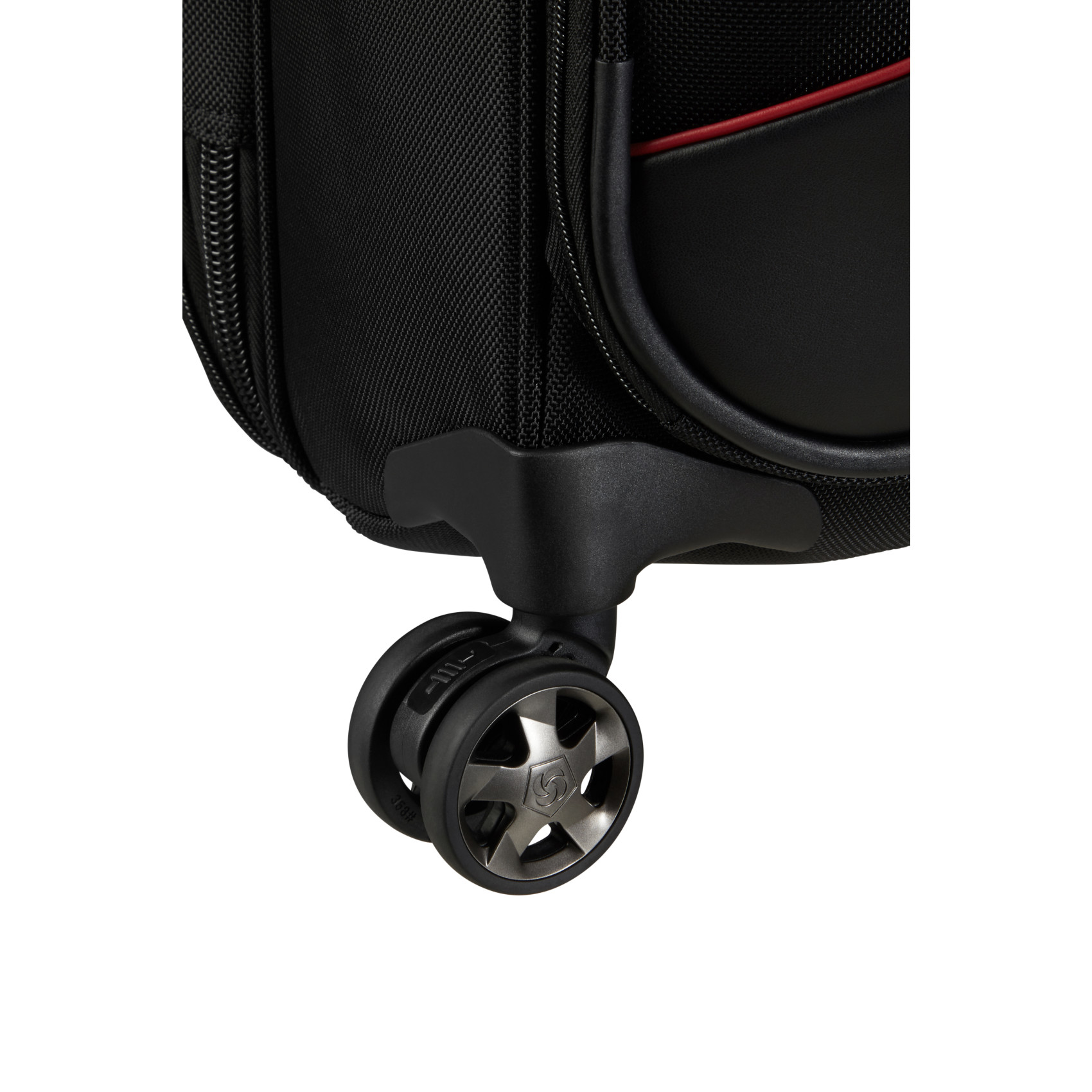 Pro-dlx 6 Travel Suitcase 4 Wheels Size M SAMSONITE Black