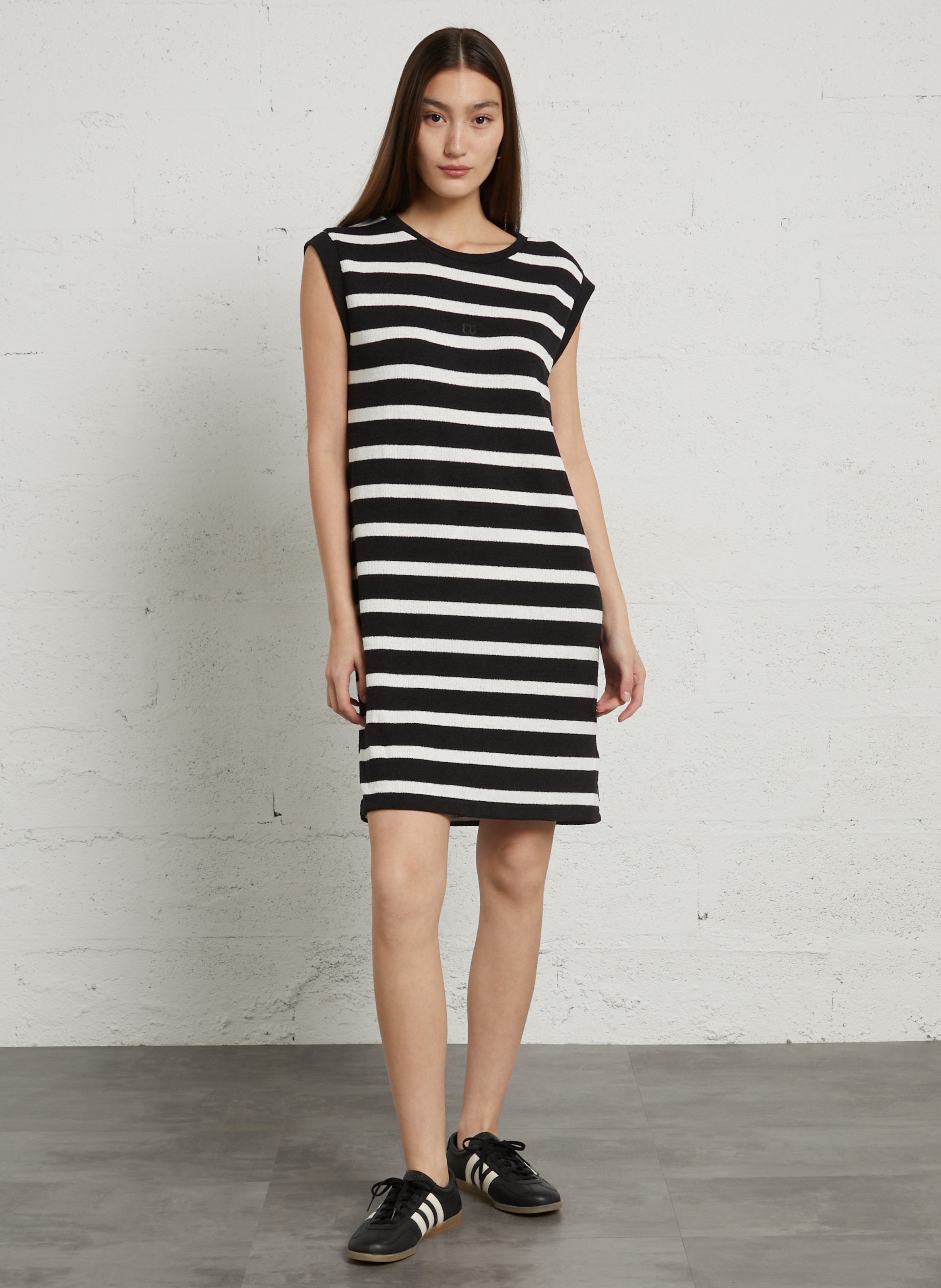 Robe droite col rond LE TEMPS DES CERISES