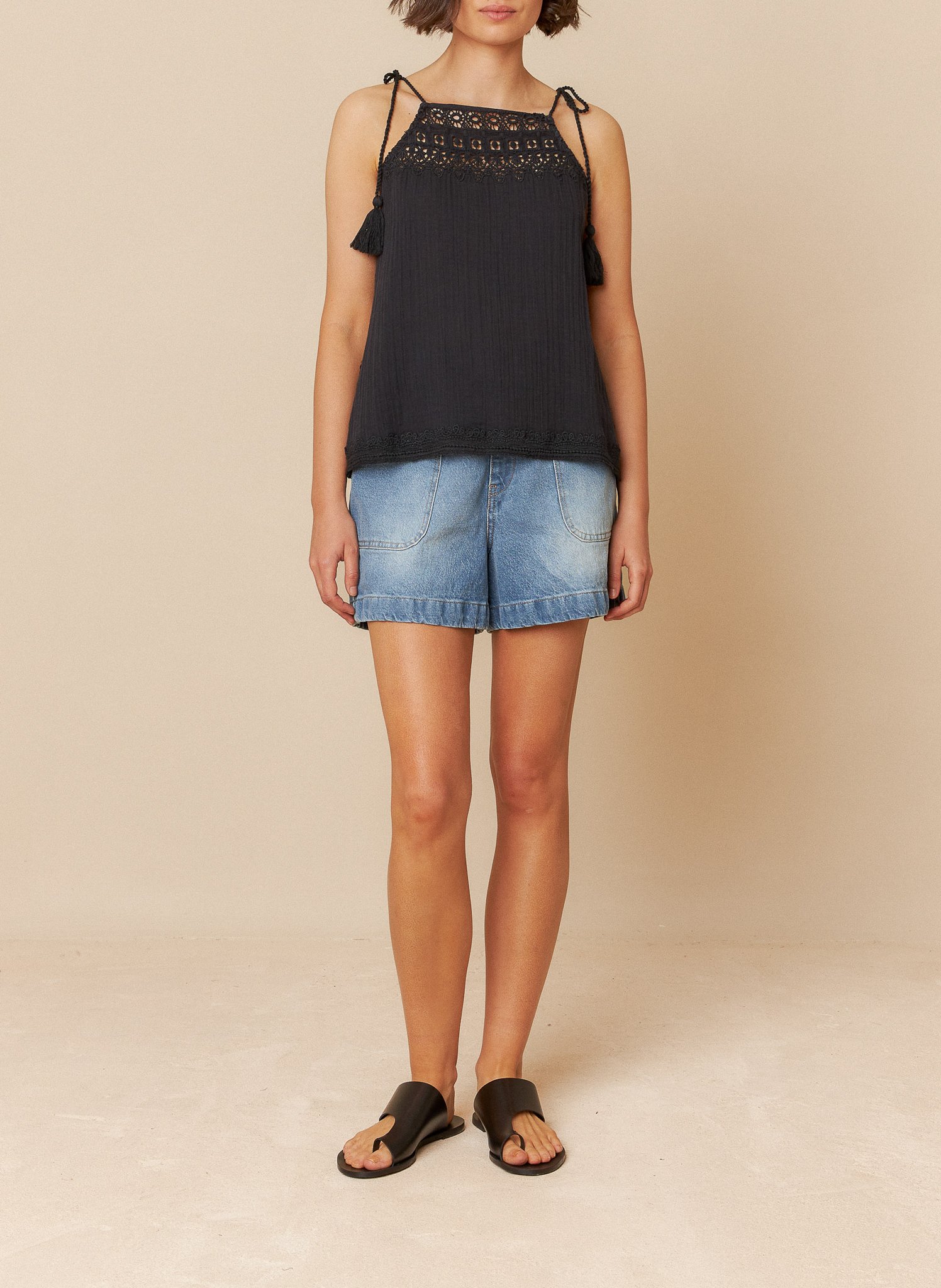 Round-neck cotton blouse INDI & COLD Black