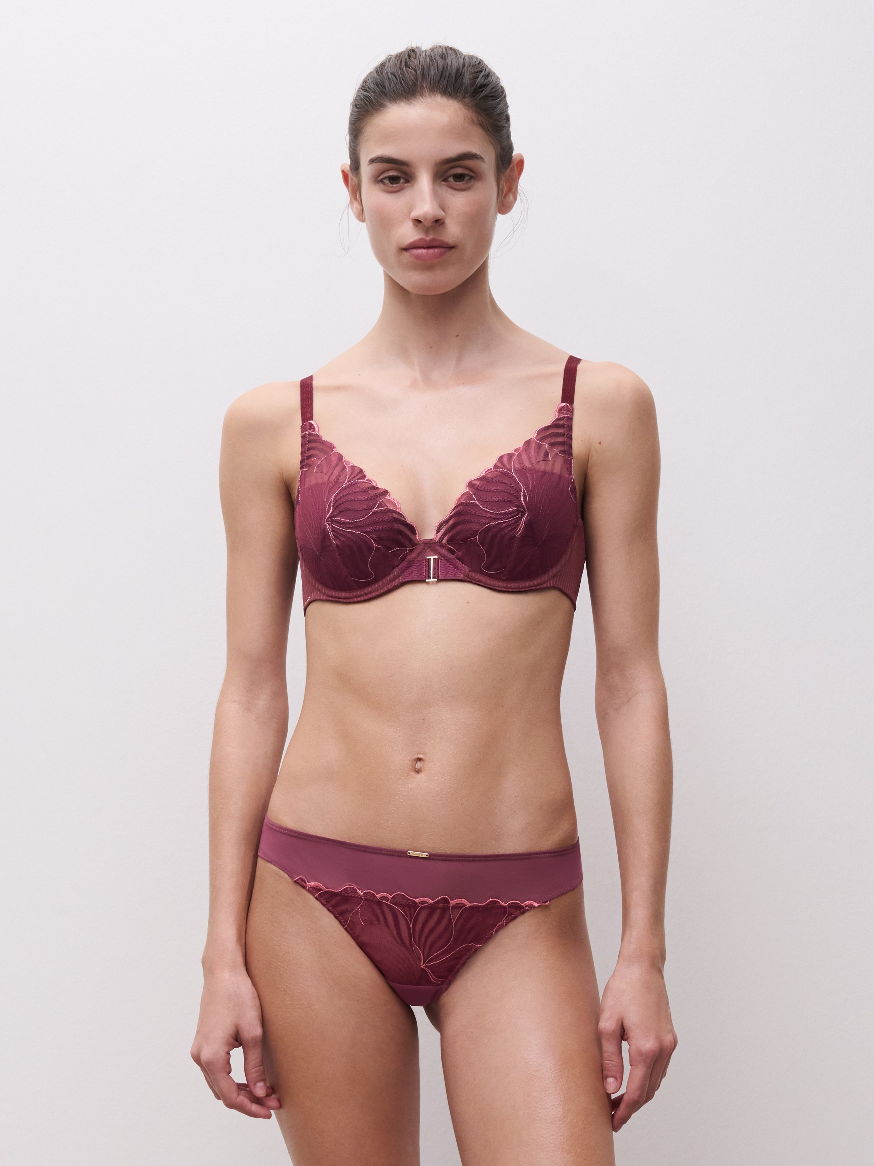 Plunging padded bra with embroidery CHANTELLE Multicolored