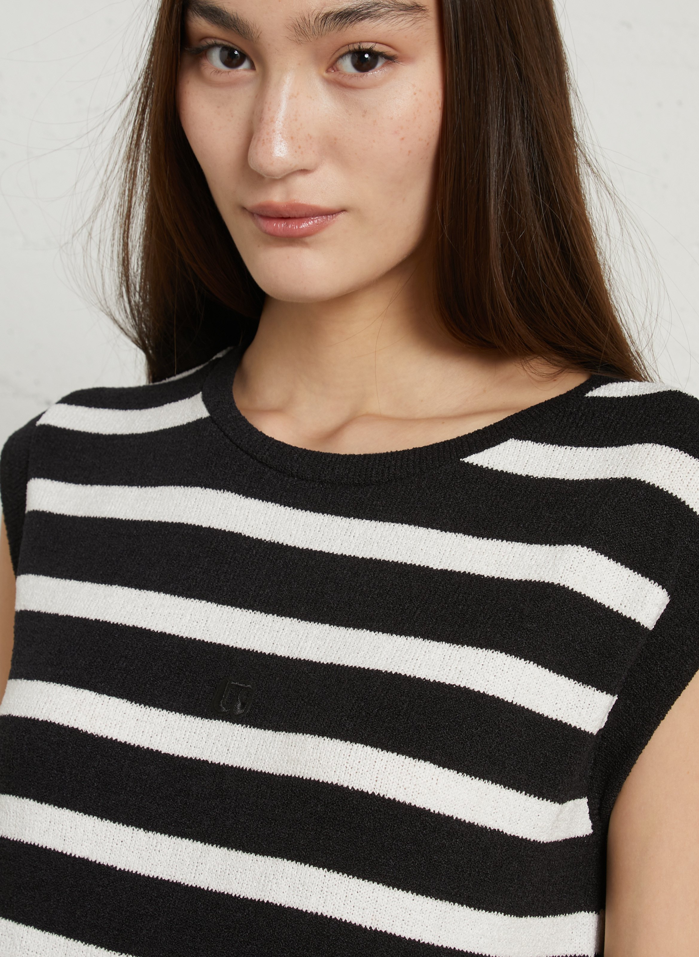 Straight round-neck dress LE TEMPS DES CERISES Black