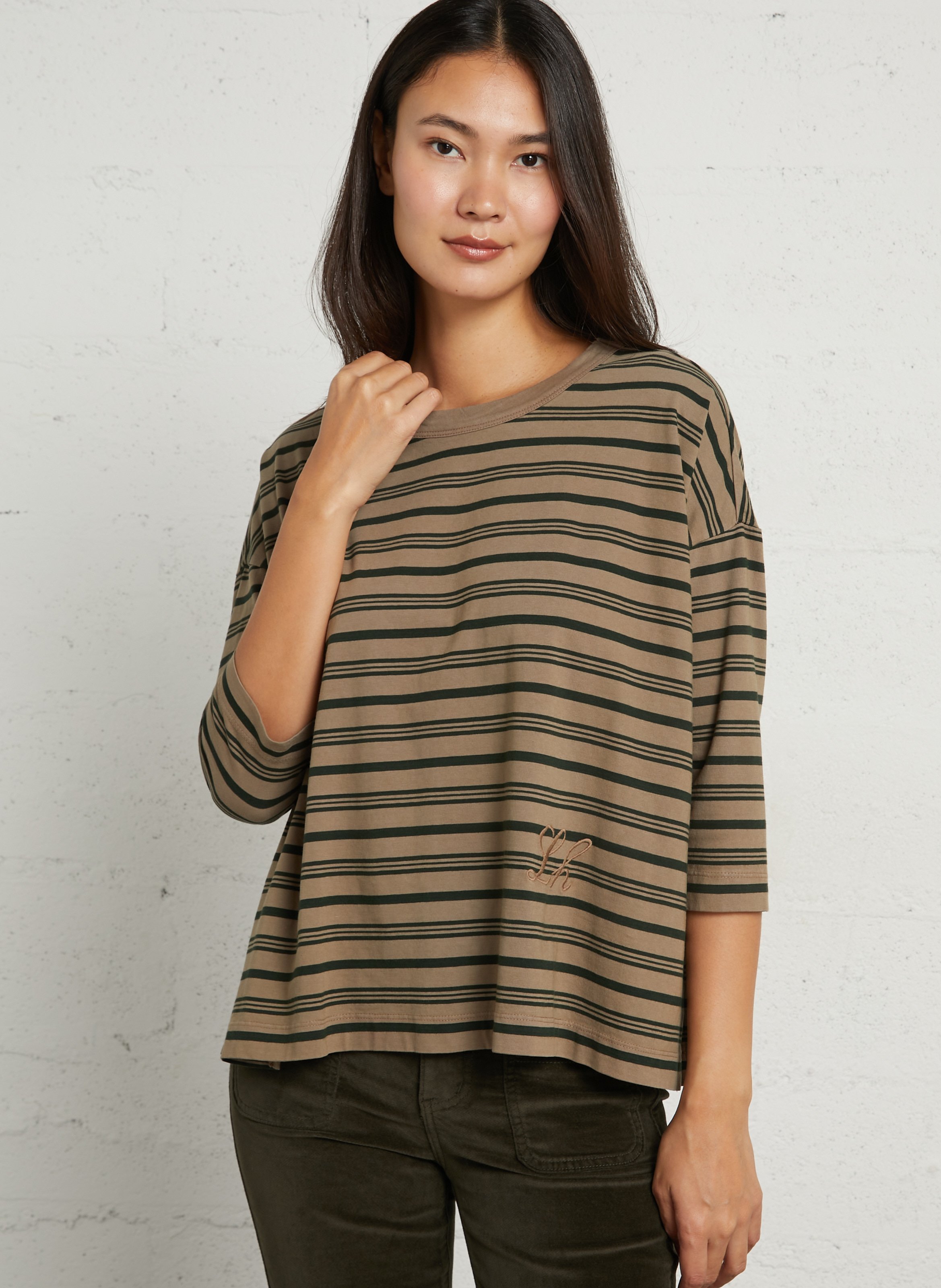 Loose-fitting striped T-shirt with 3/4 sleeves LEON & HARPER