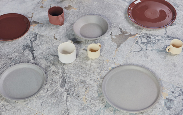 Terracotta plate OYOY LIVING DESIGN Grey