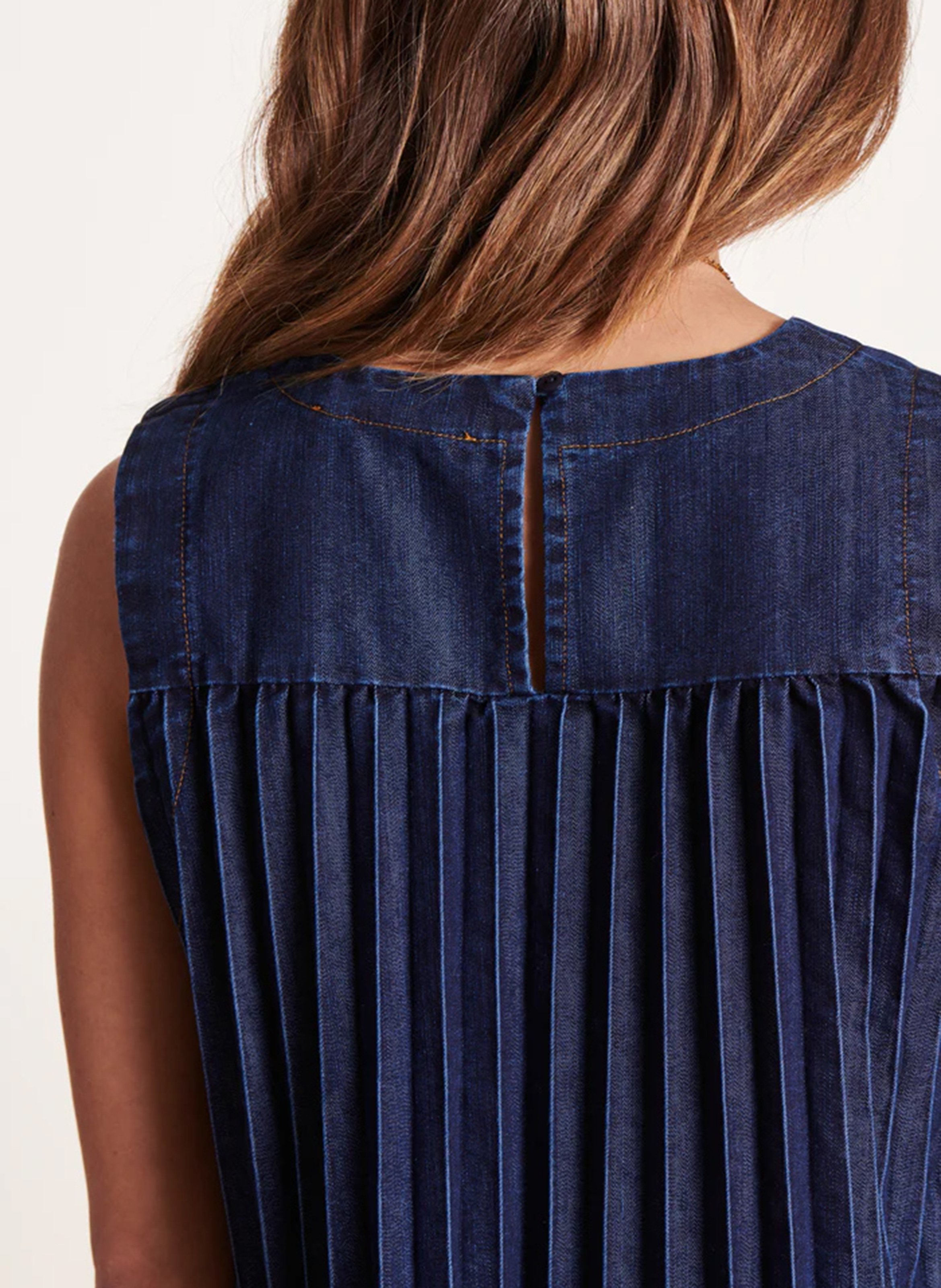 Weites Top mit Rundhalsausschnitt aus Wollmix LA FEE MARABOUTEE Blau